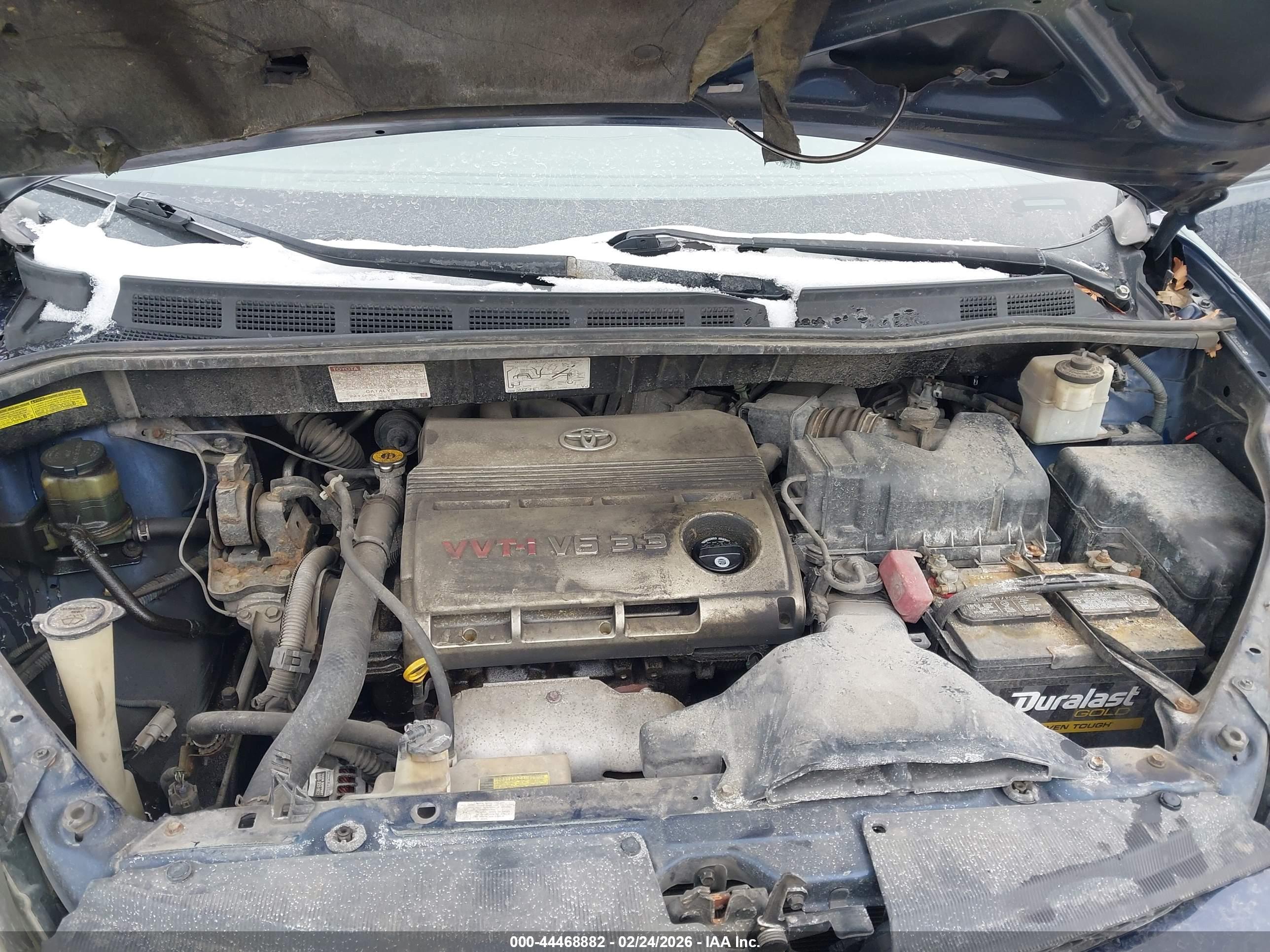 TOYOTA SIENNA image 10
