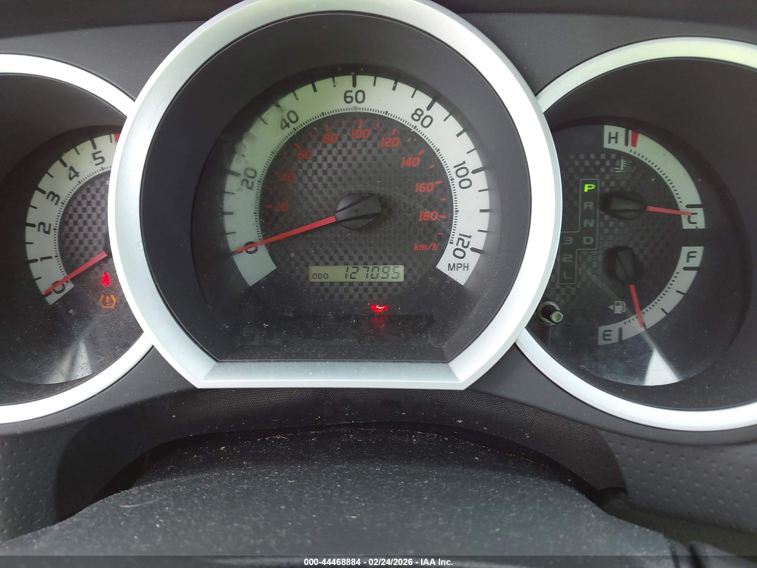 TOYOTA TACOMA image 7