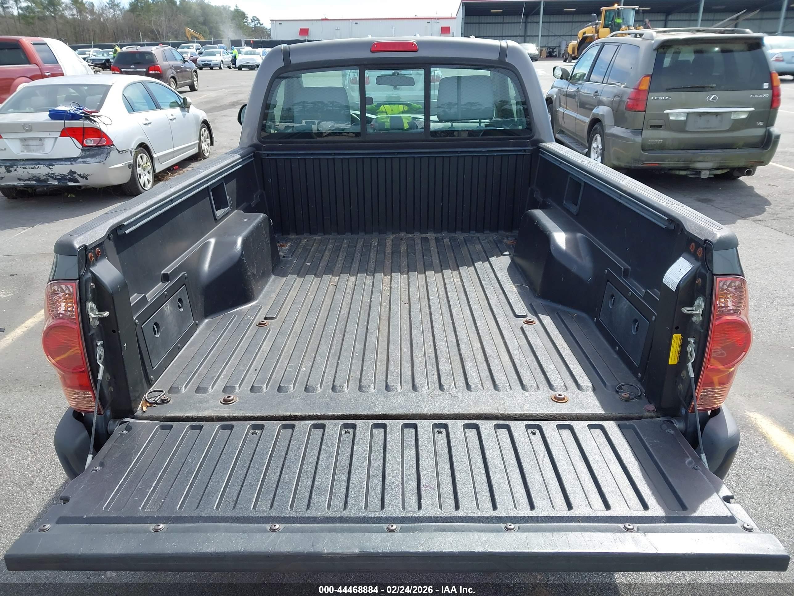 TOYOTA TACOMA image 8