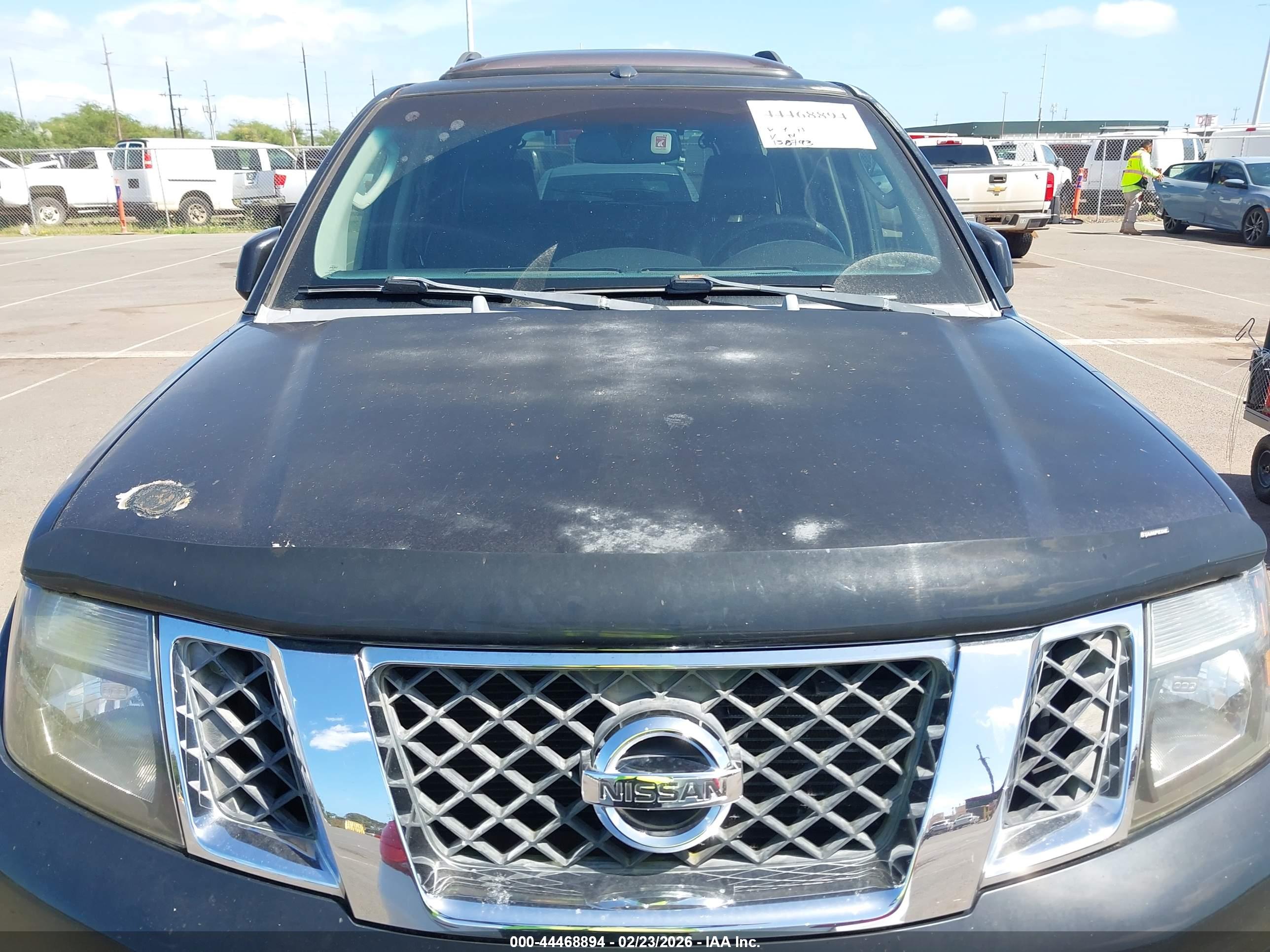 NISSAN PATHFINDER image 6