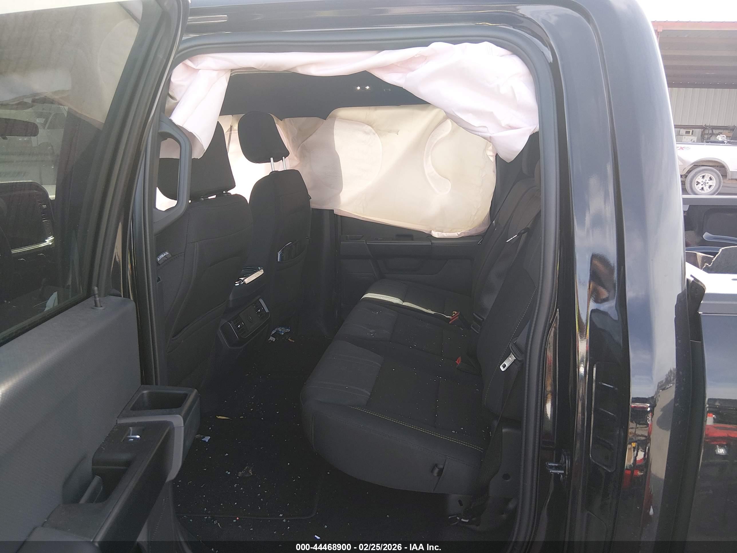 FORD F-150 image 8