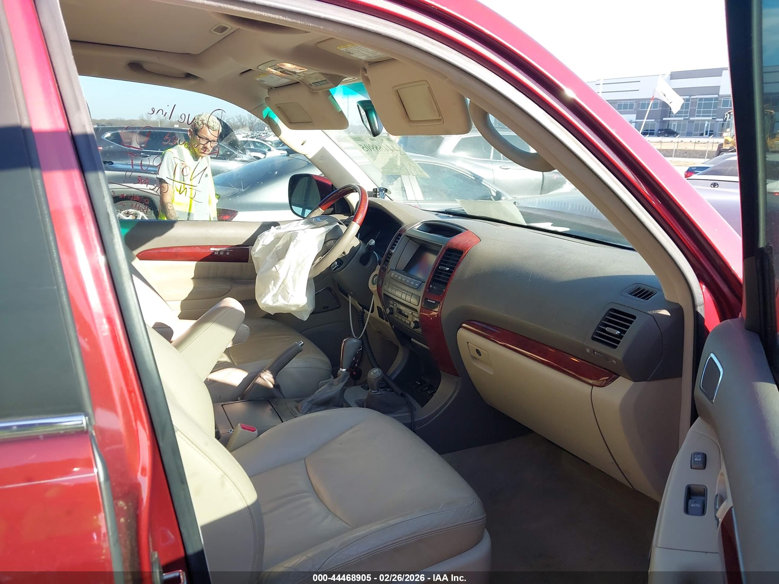LEXUS GX image 5
