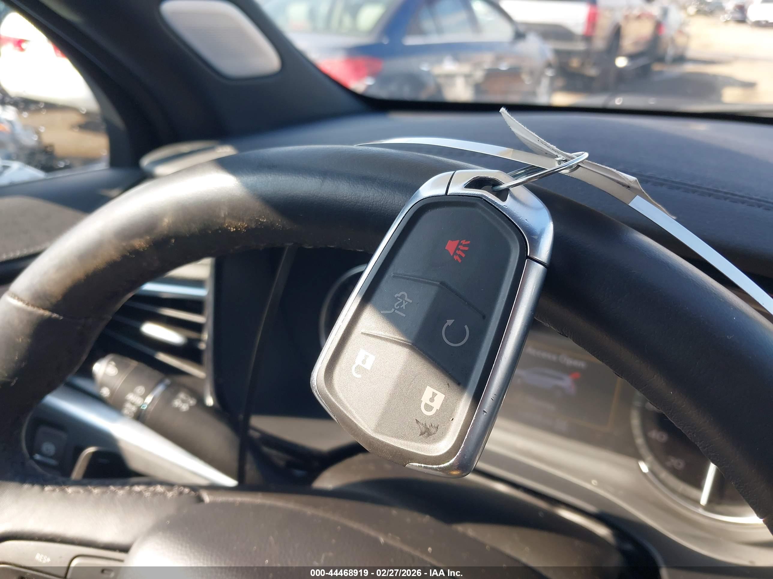 CADILLAC XT6 image 11