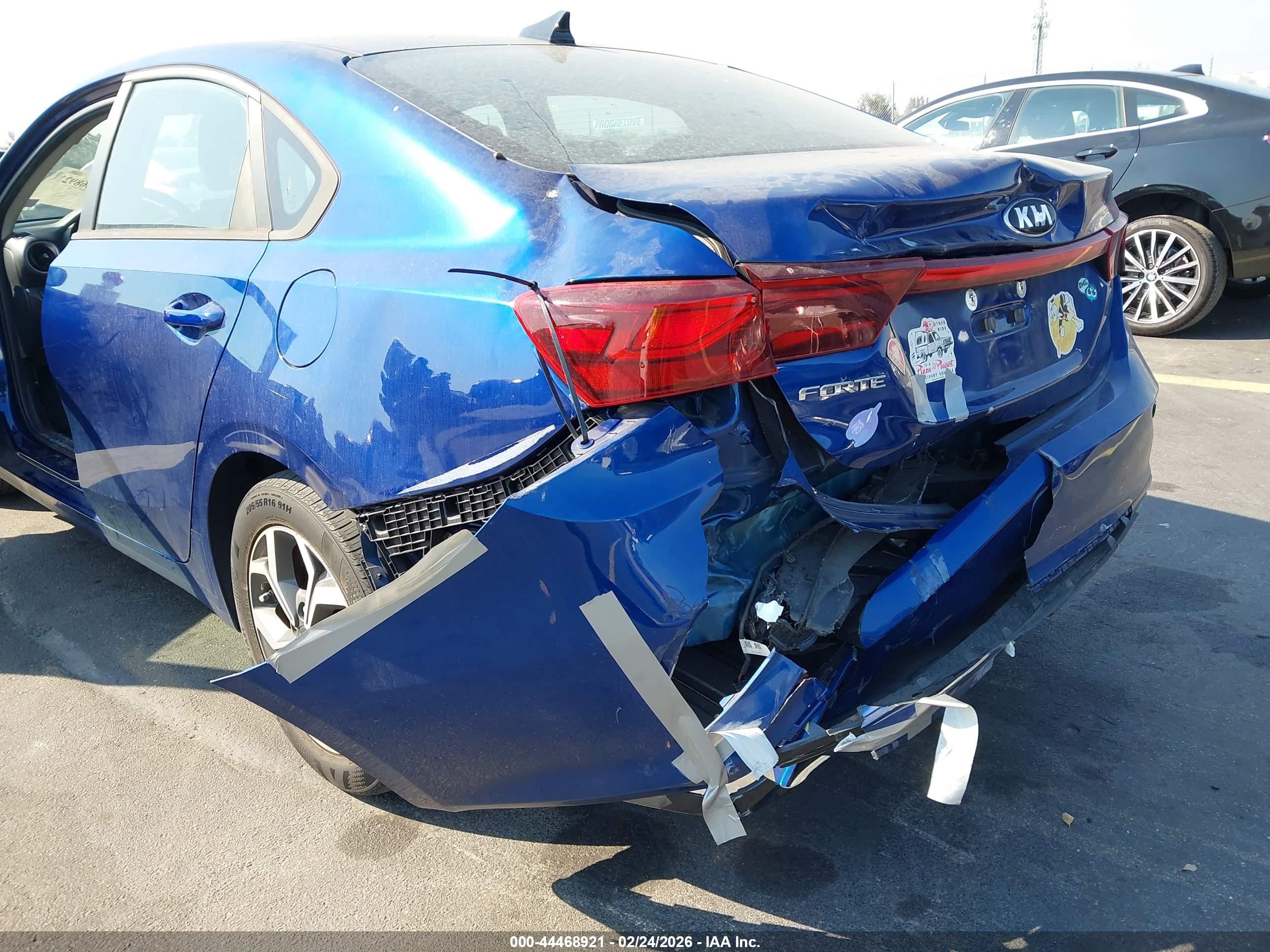 KIA FORTE image 6