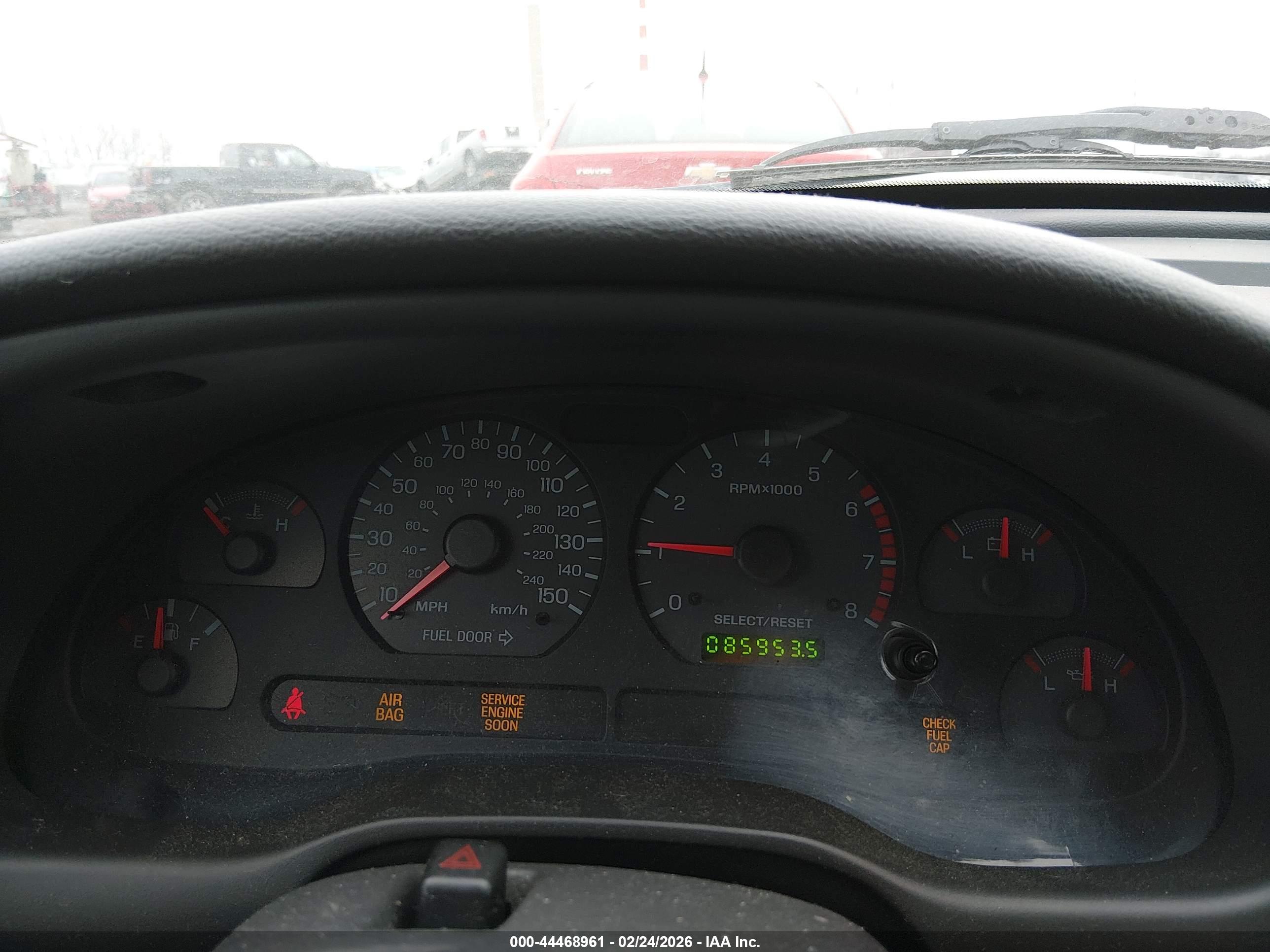 FORD MUSTANG image 7