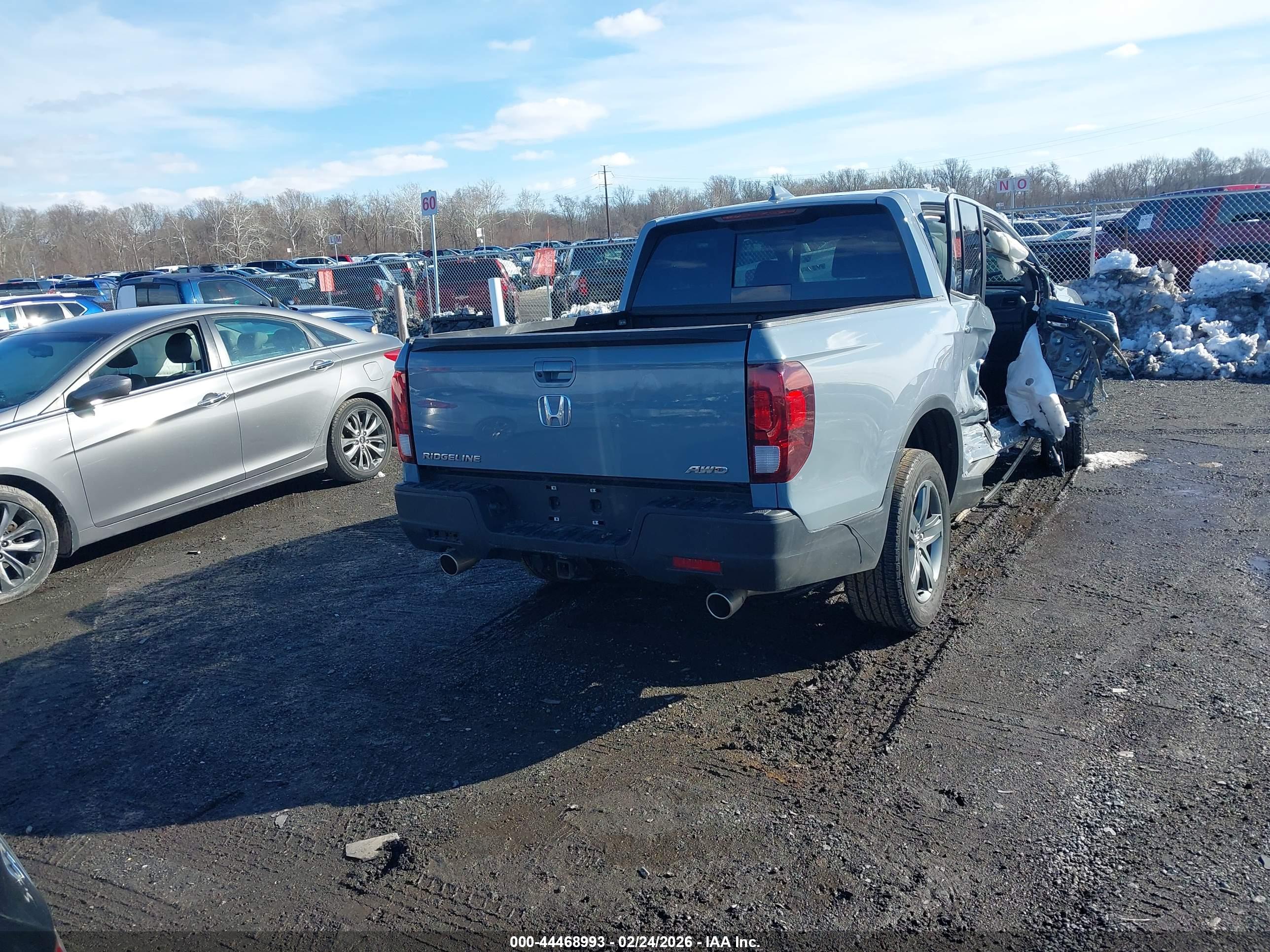 HONDA RIDGELINE image 4