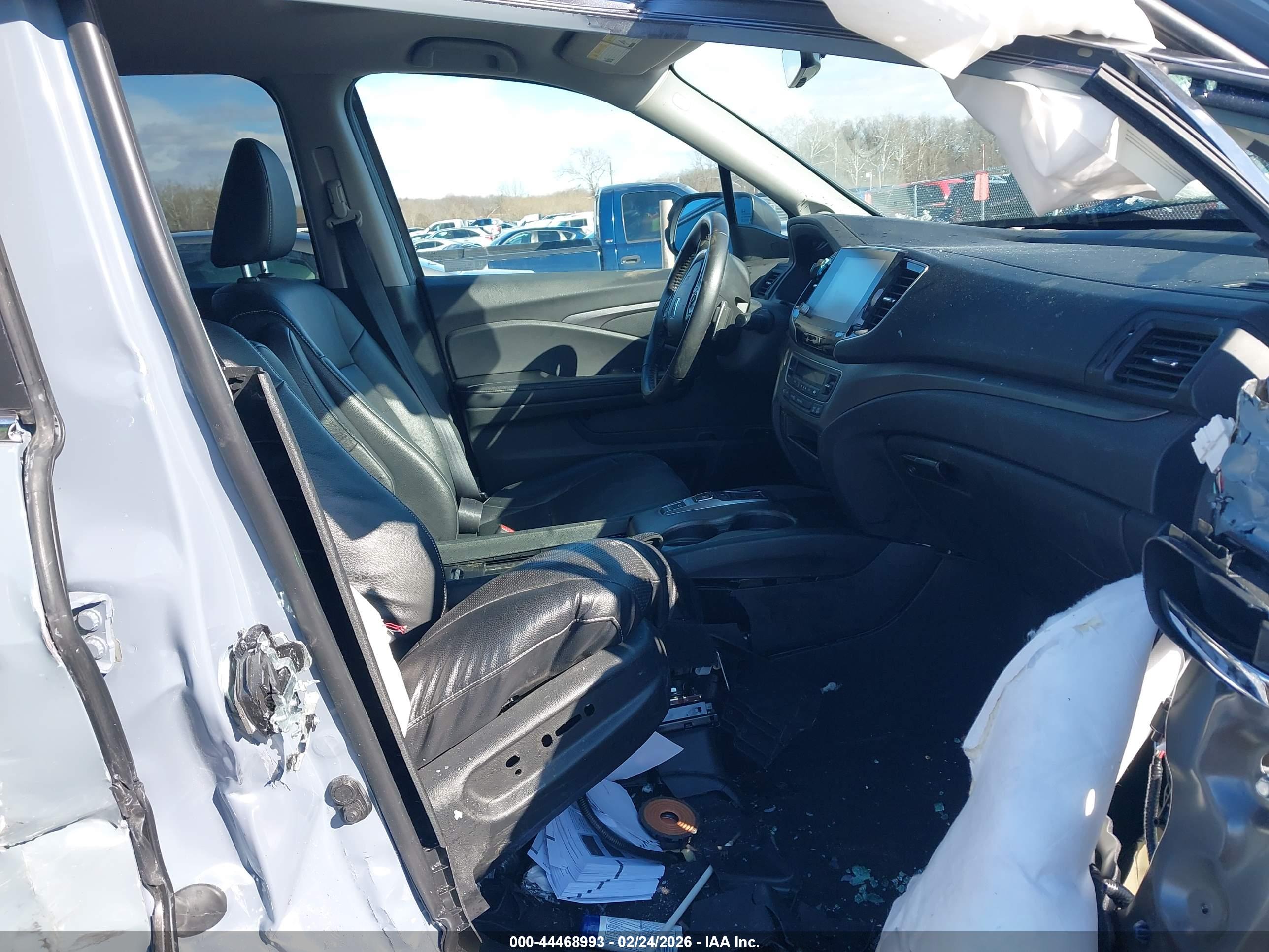 HONDA RIDGELINE image 5