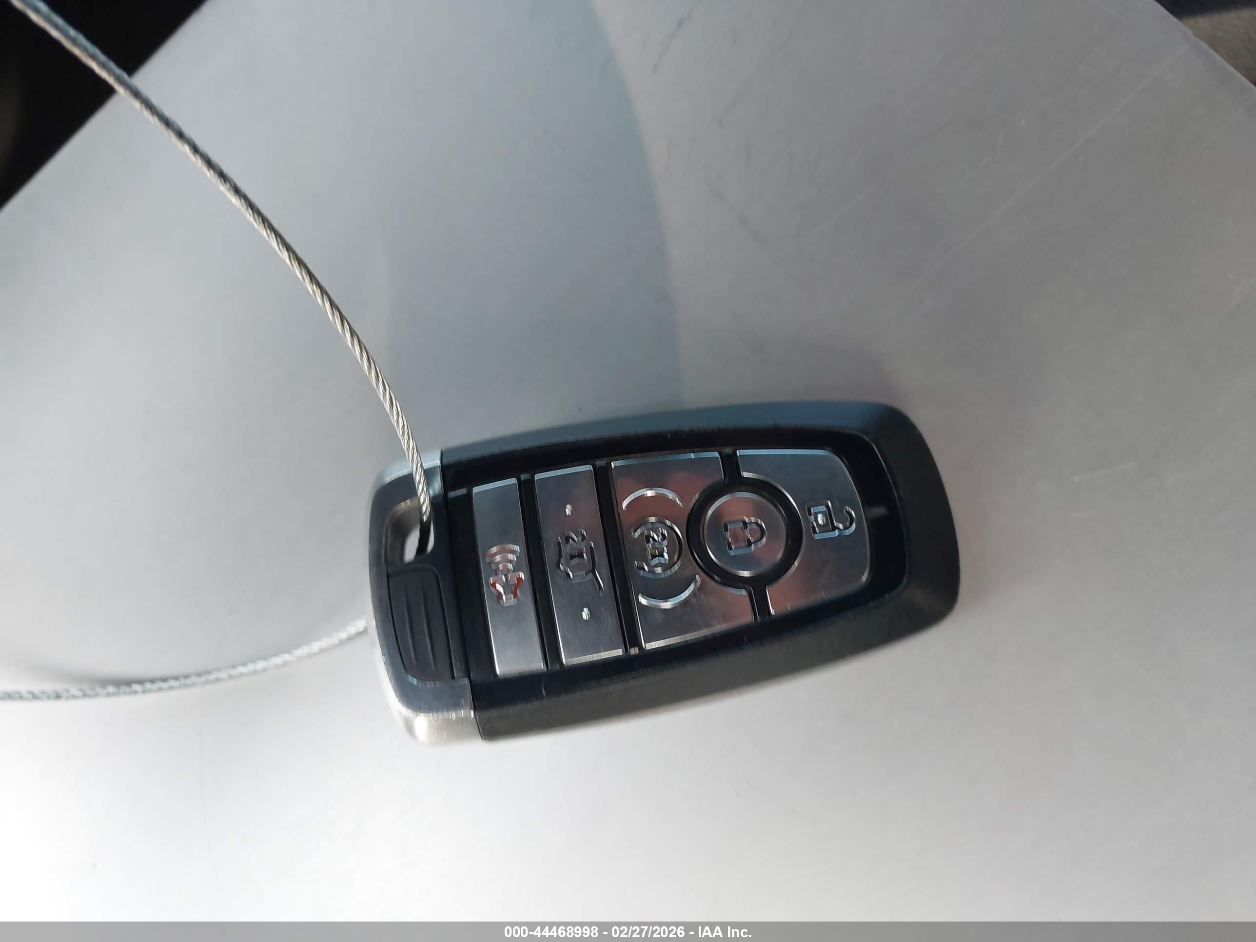 FORD EXPEDITION image 11