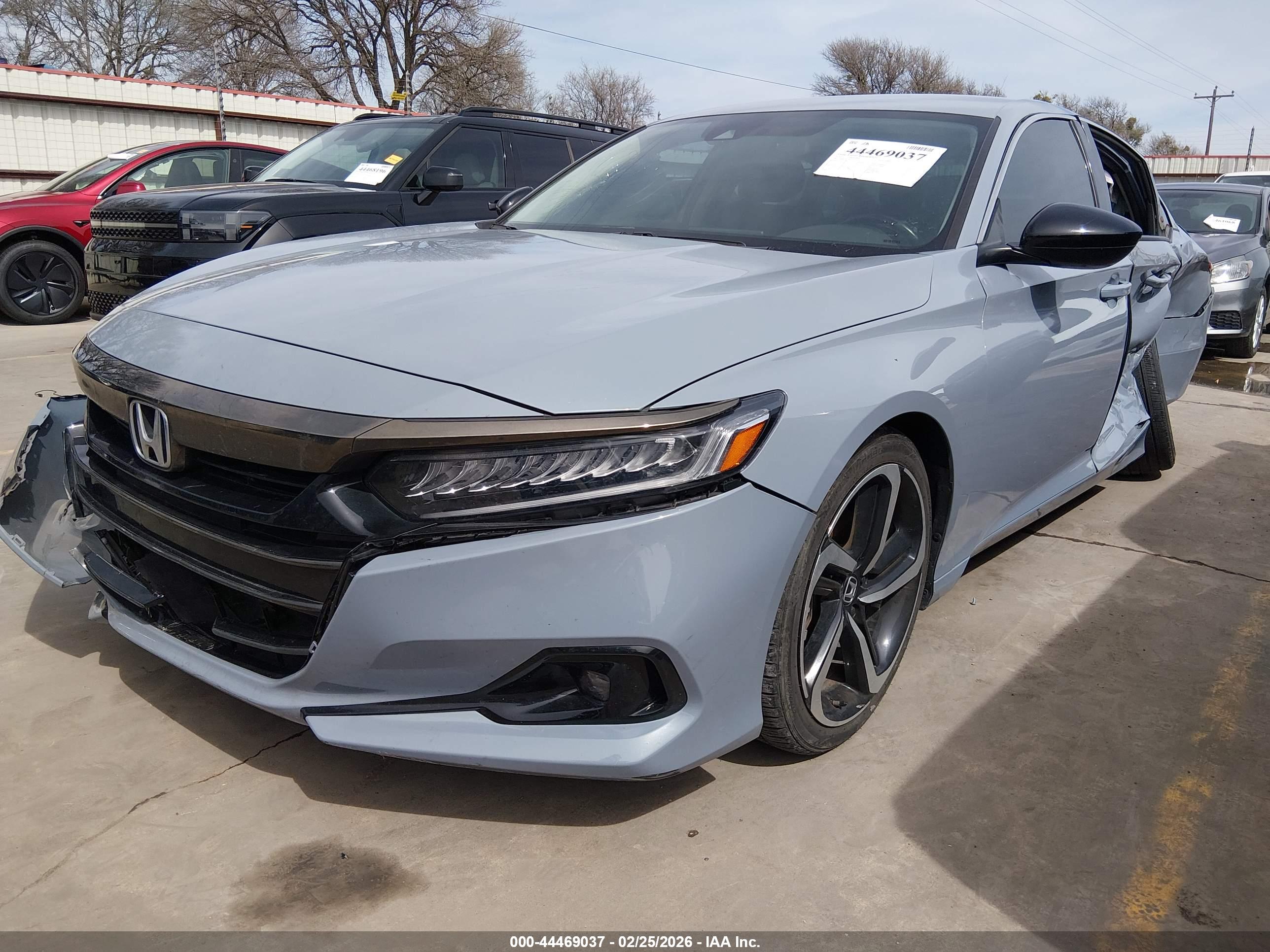 HONDA ACCORD image 2