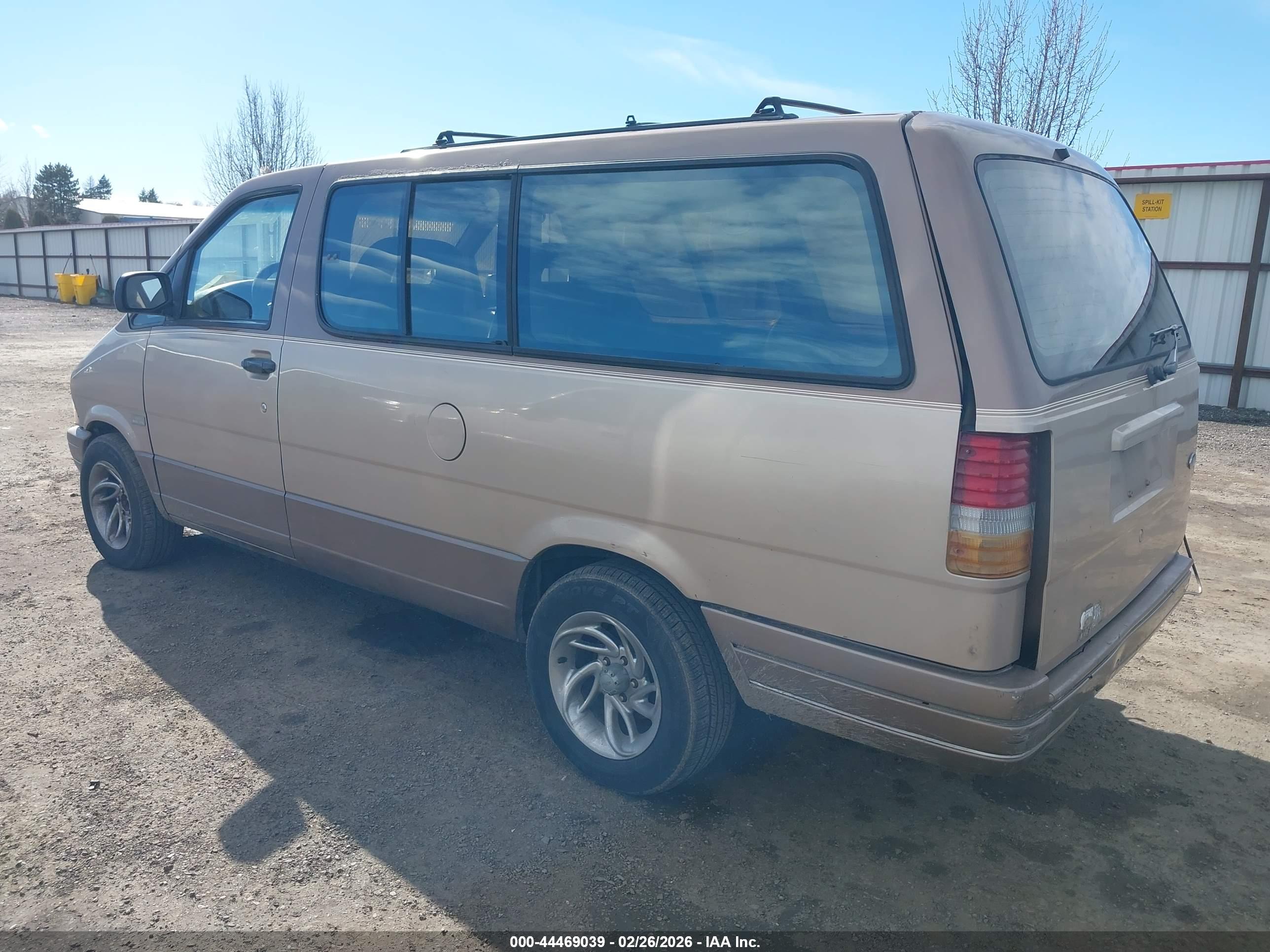 FORD AEROSTAR image 3