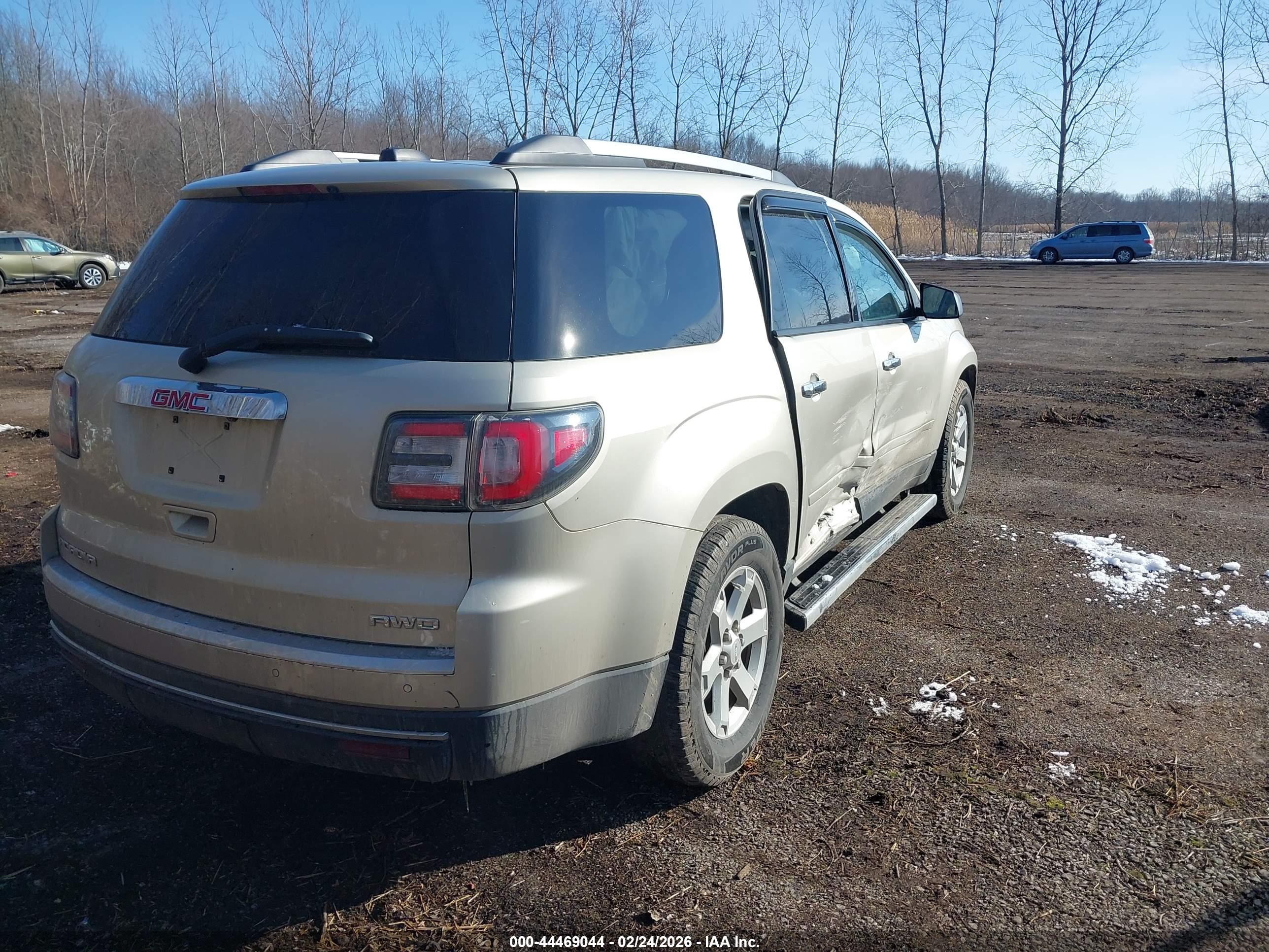 GMC ACADIA image 4