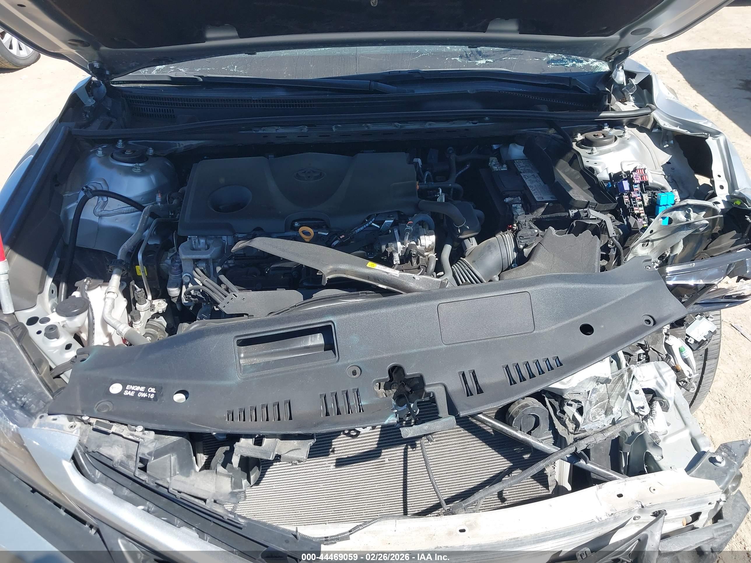 TOYOTA CAMRY image 10