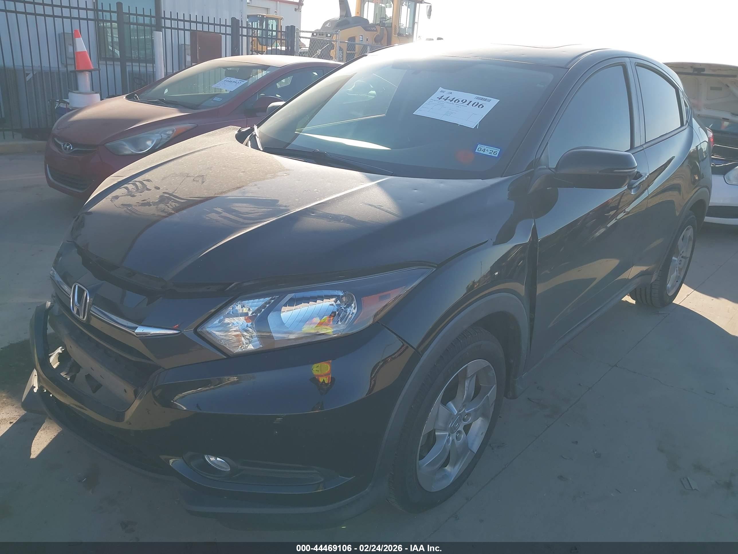 HONDA HR-V image 2