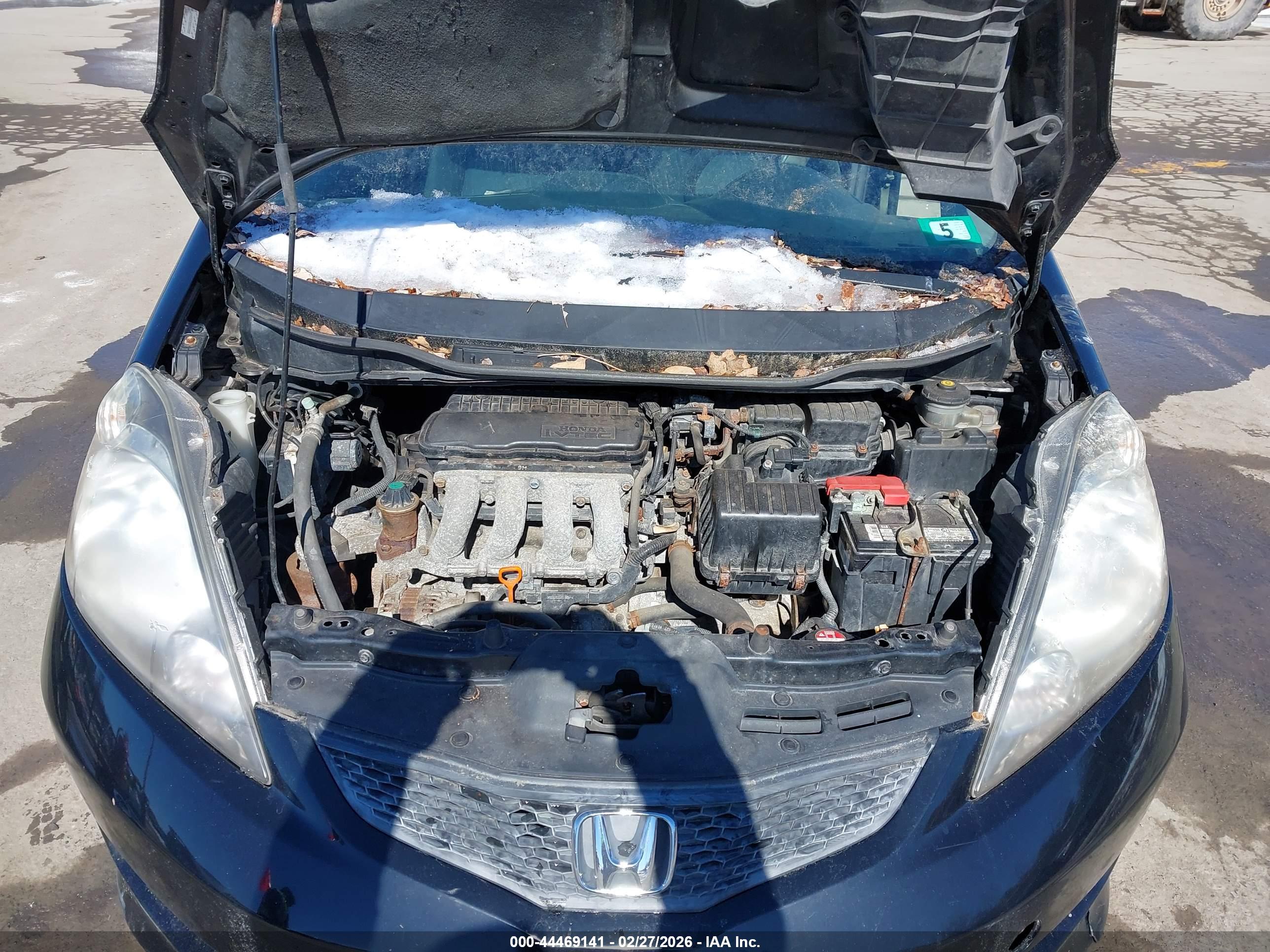 HONDA FIT image 10