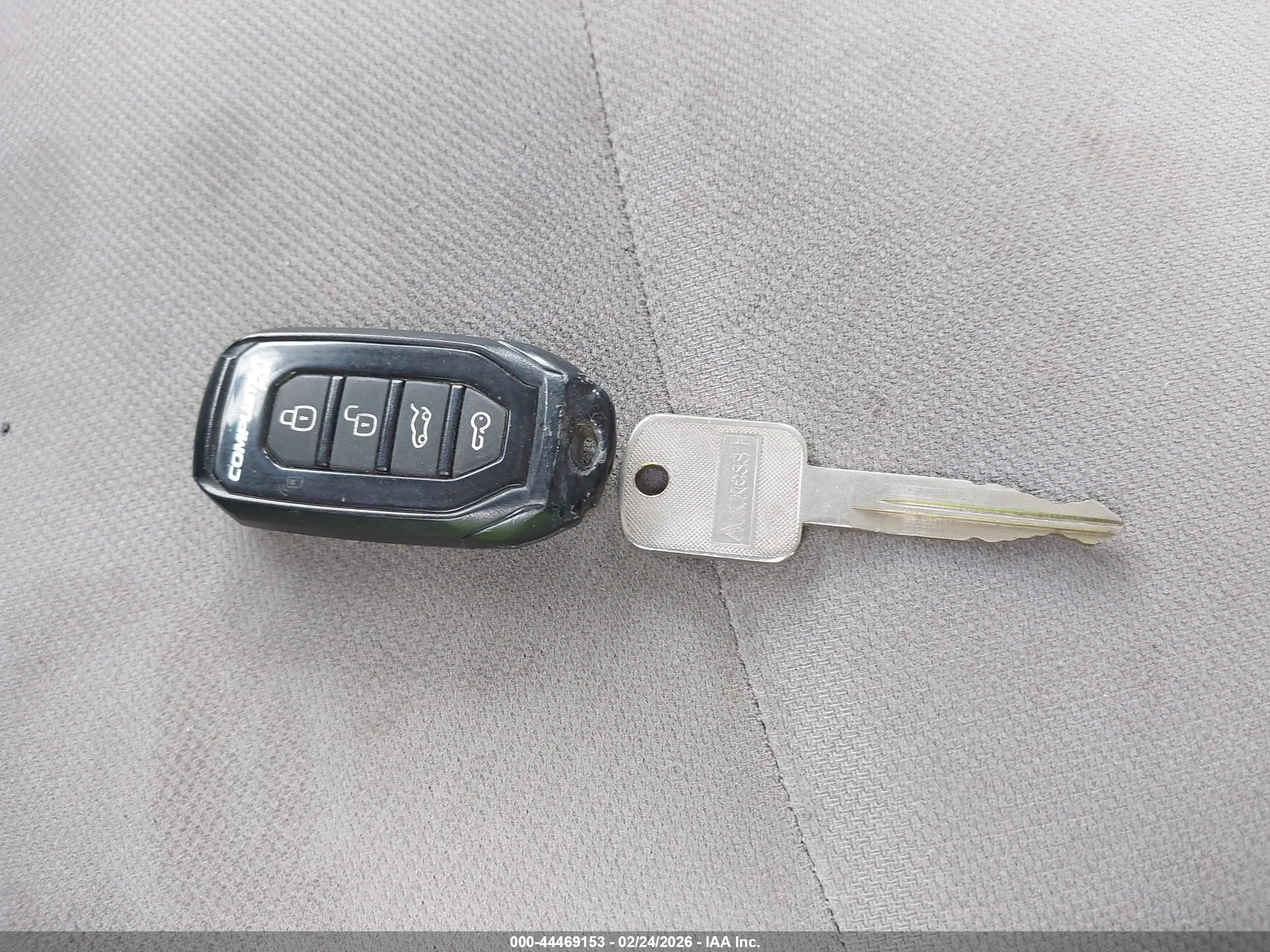FORD E-250 image 11