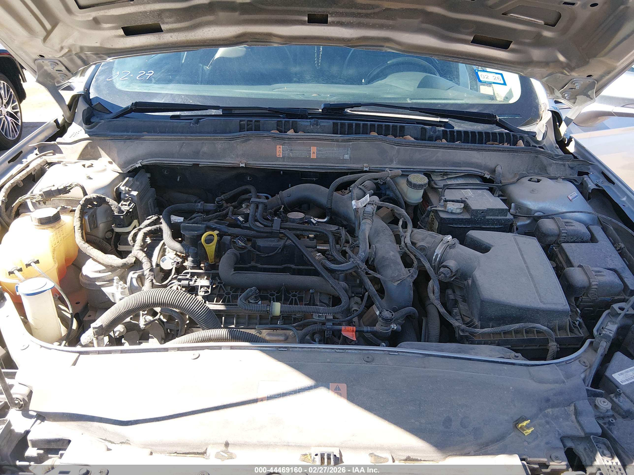 FORD FUSION image 10