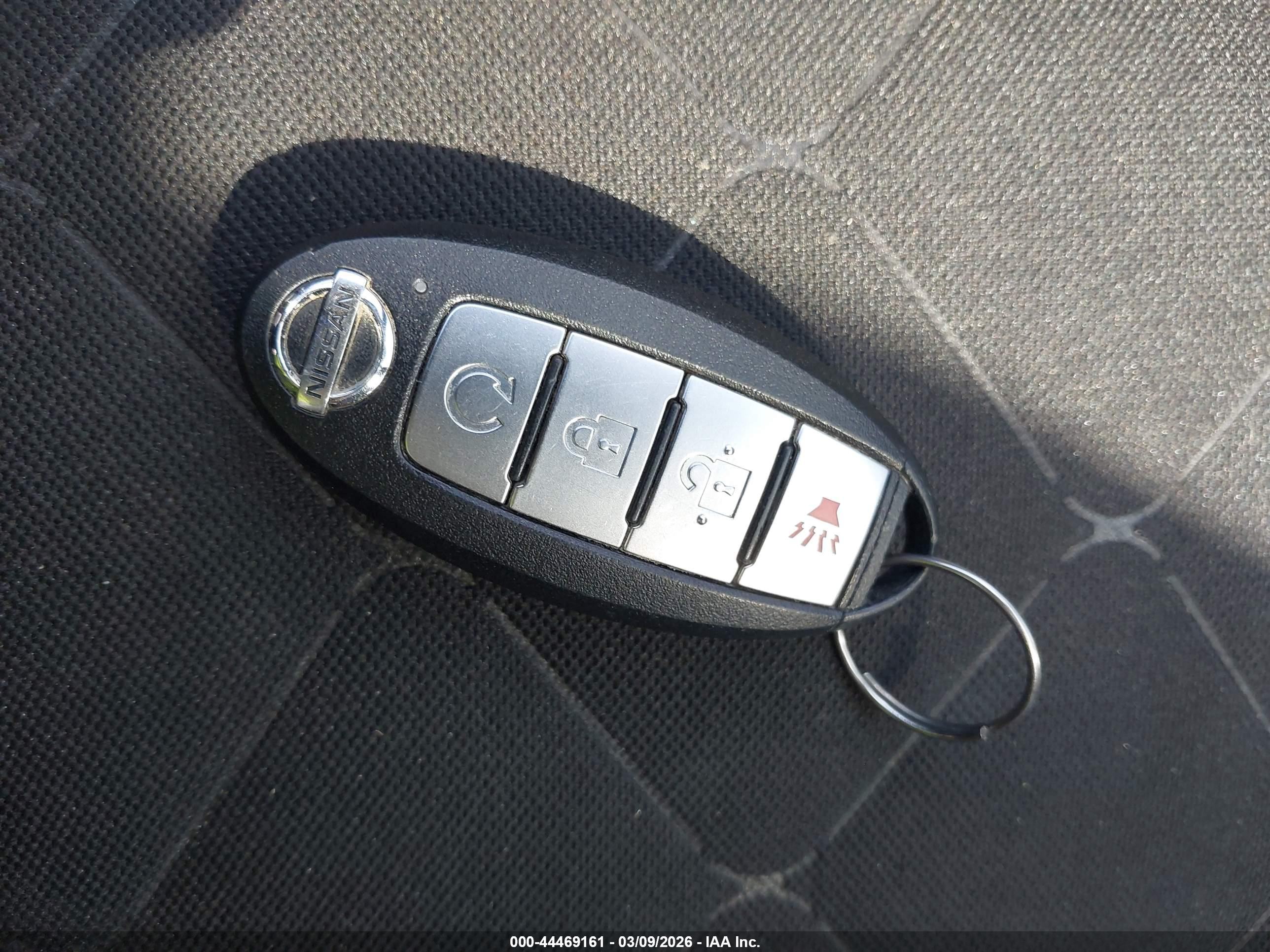 NISSAN KICKS image 11