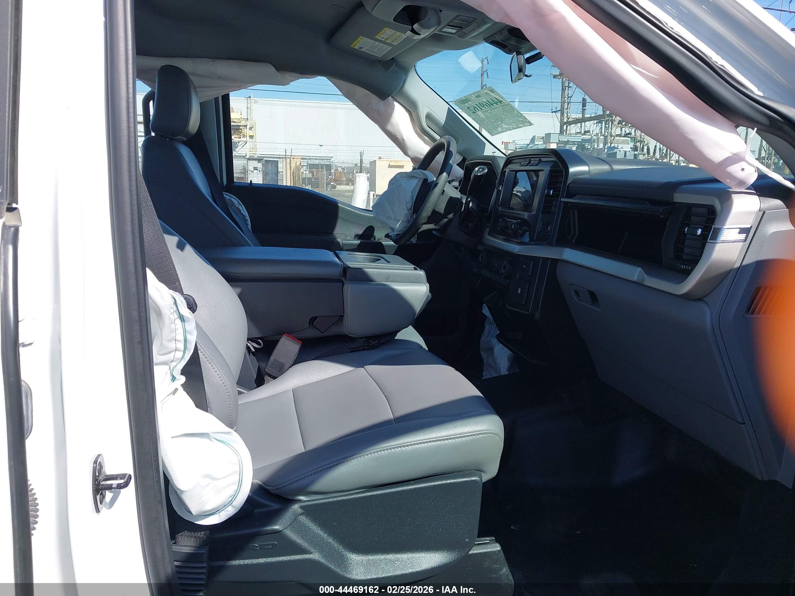 FORD F-150 image 5
