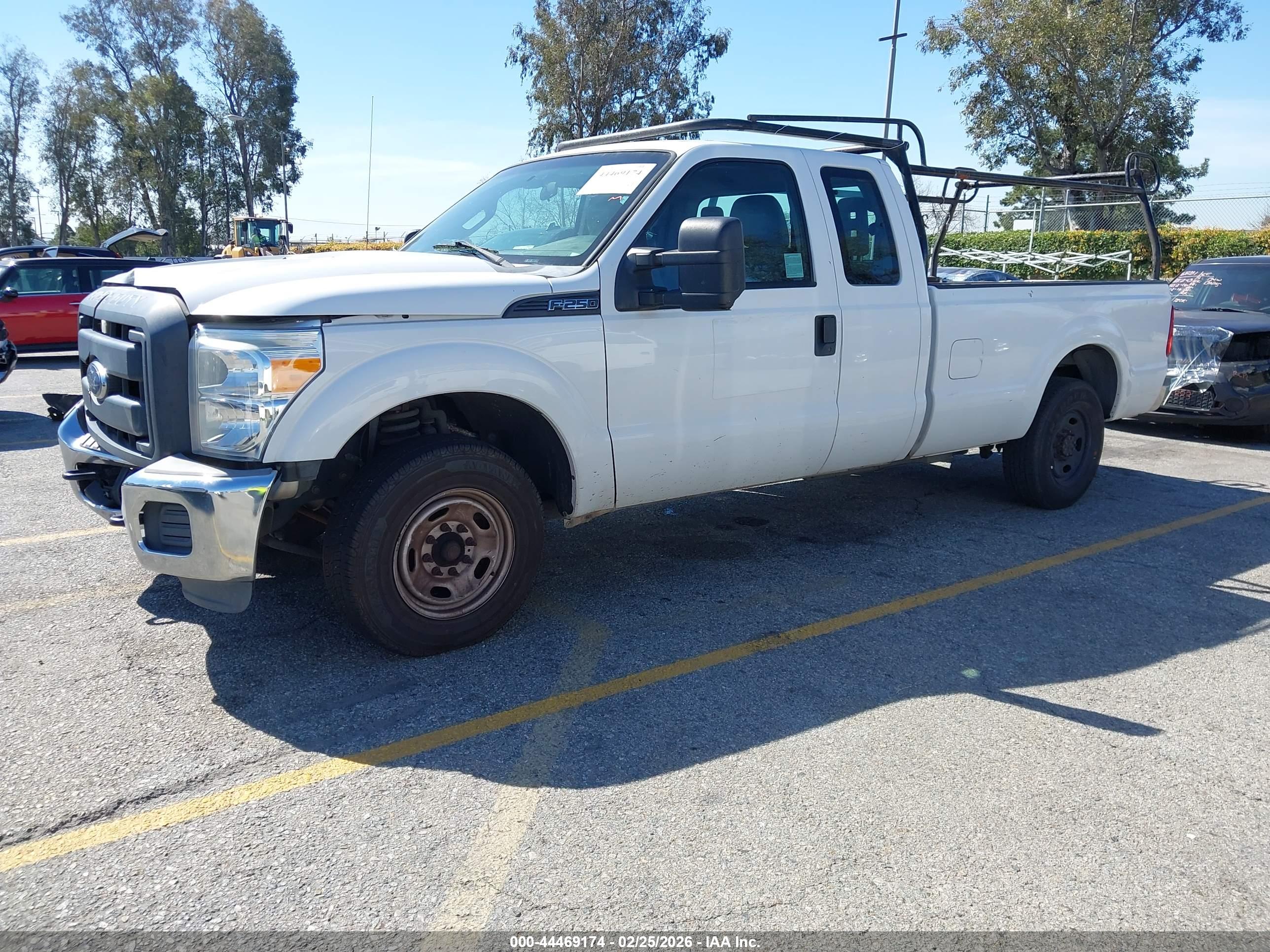 FORD F-250 image 2