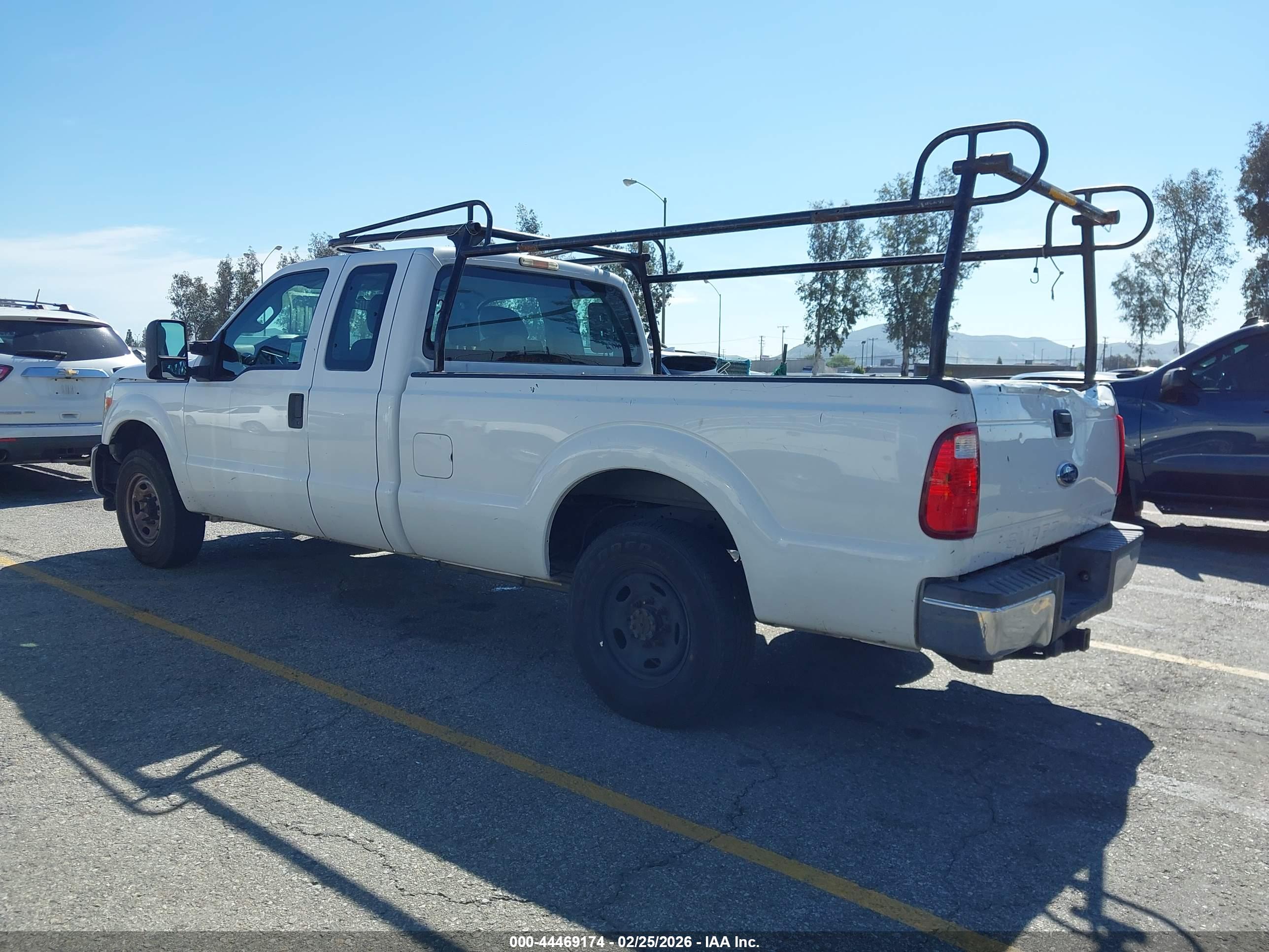 FORD F-250 image 3