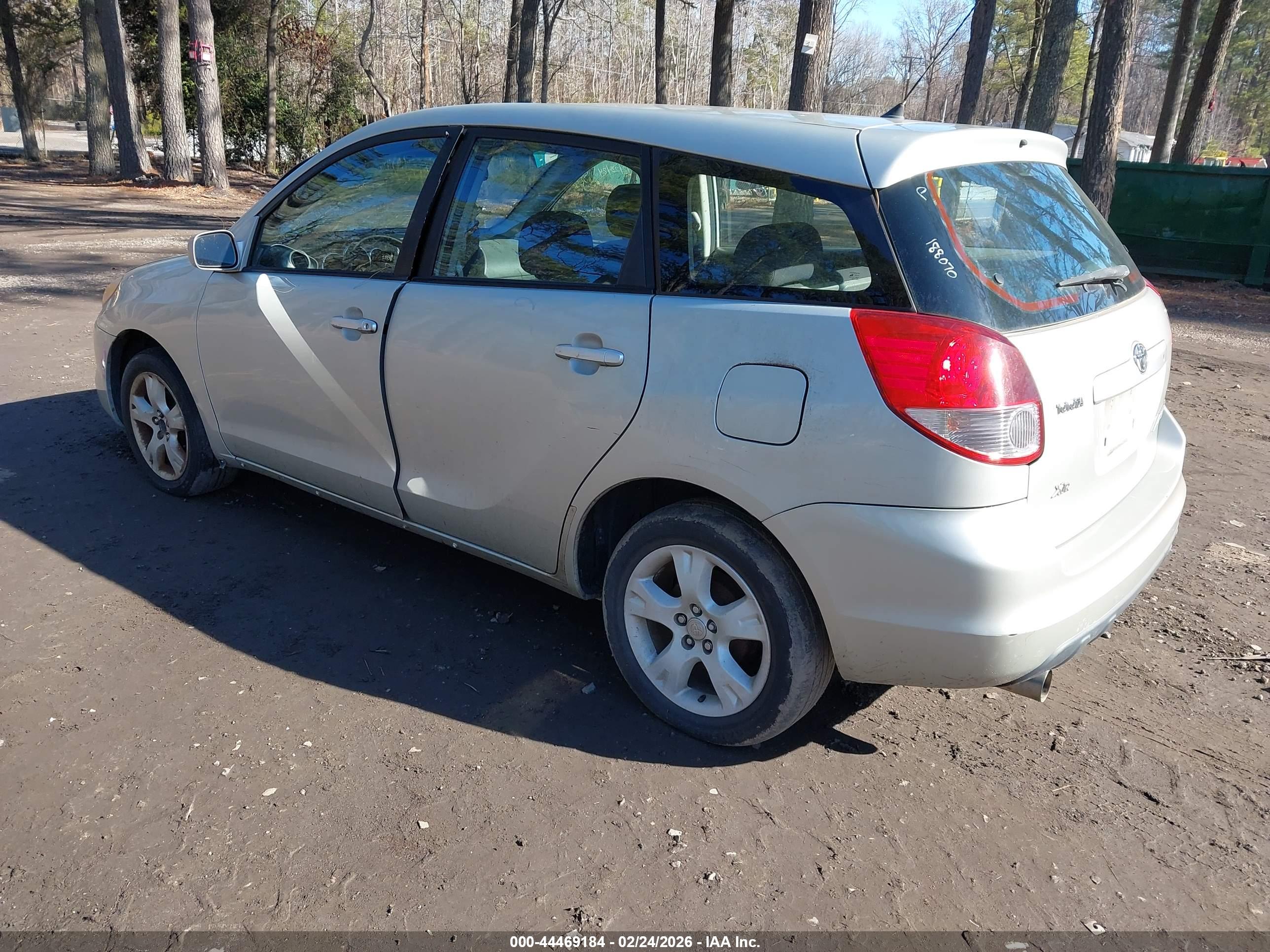 TOYOTA MATRIX image 3