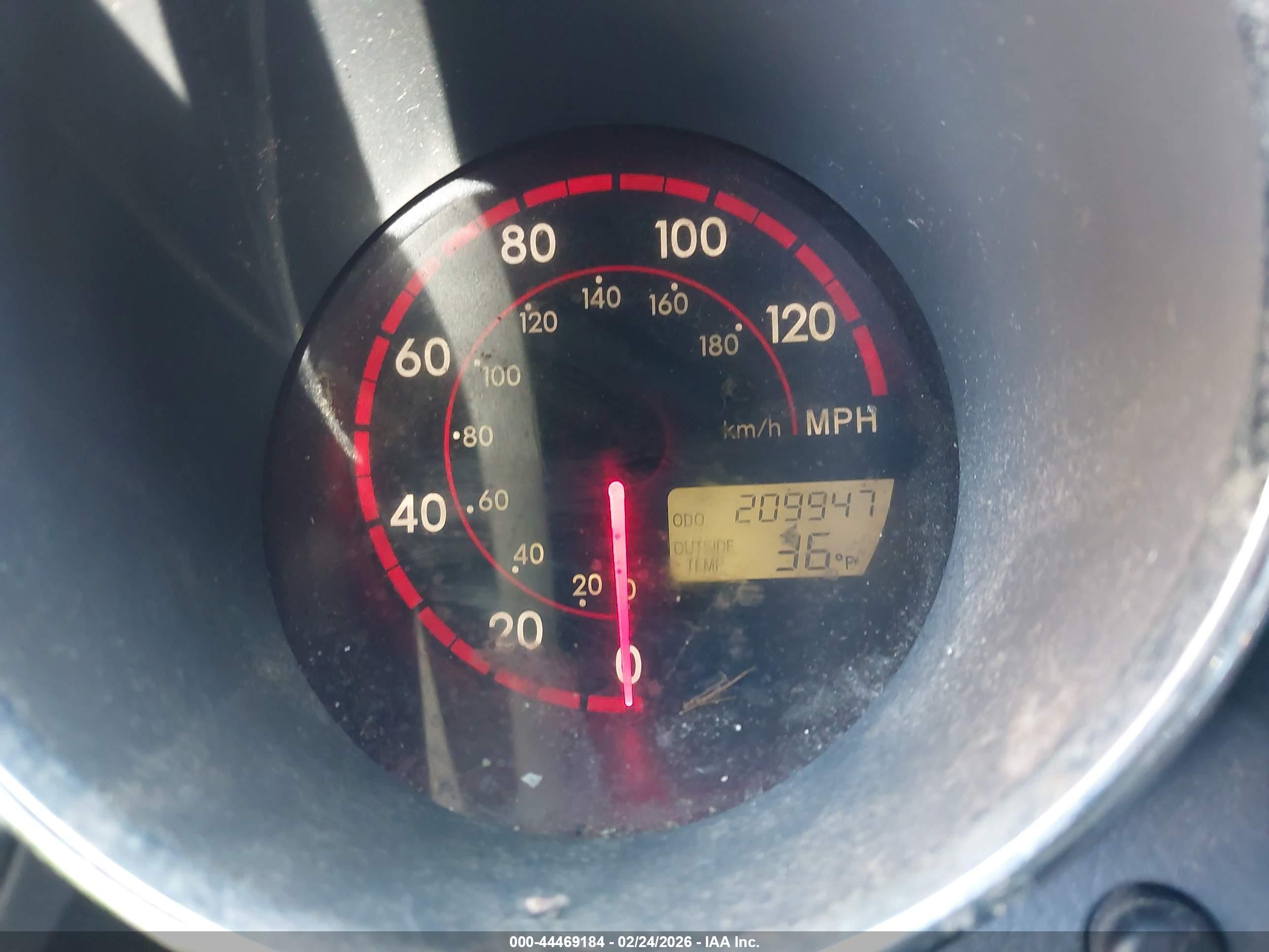 TOYOTA MATRIX image 7