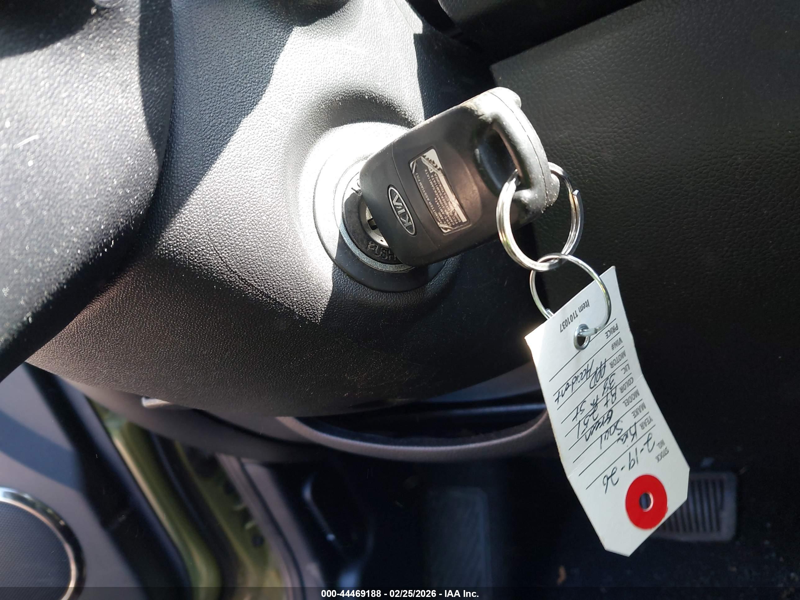 KIA SOUL image 11