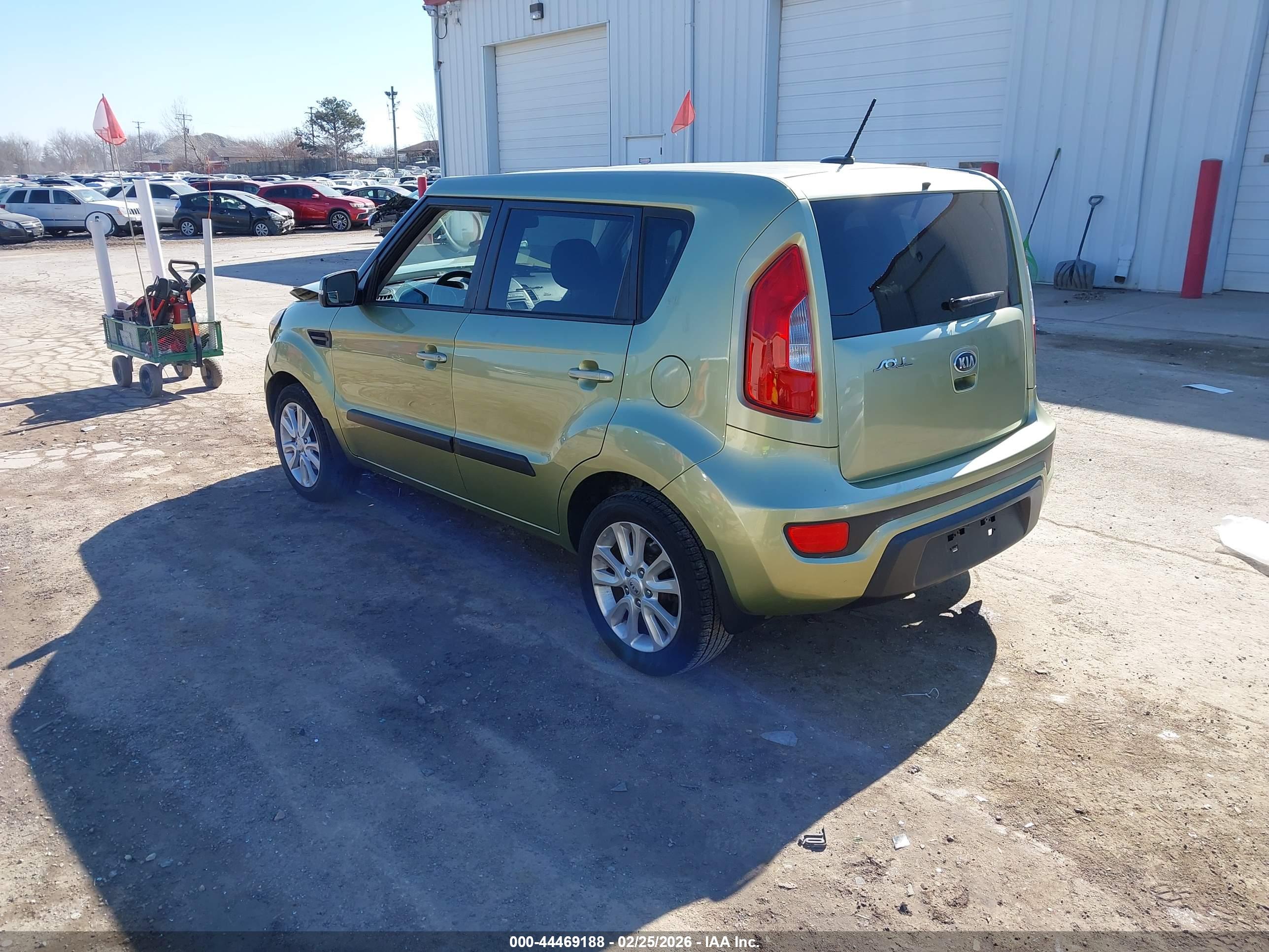 KIA SOUL image 3