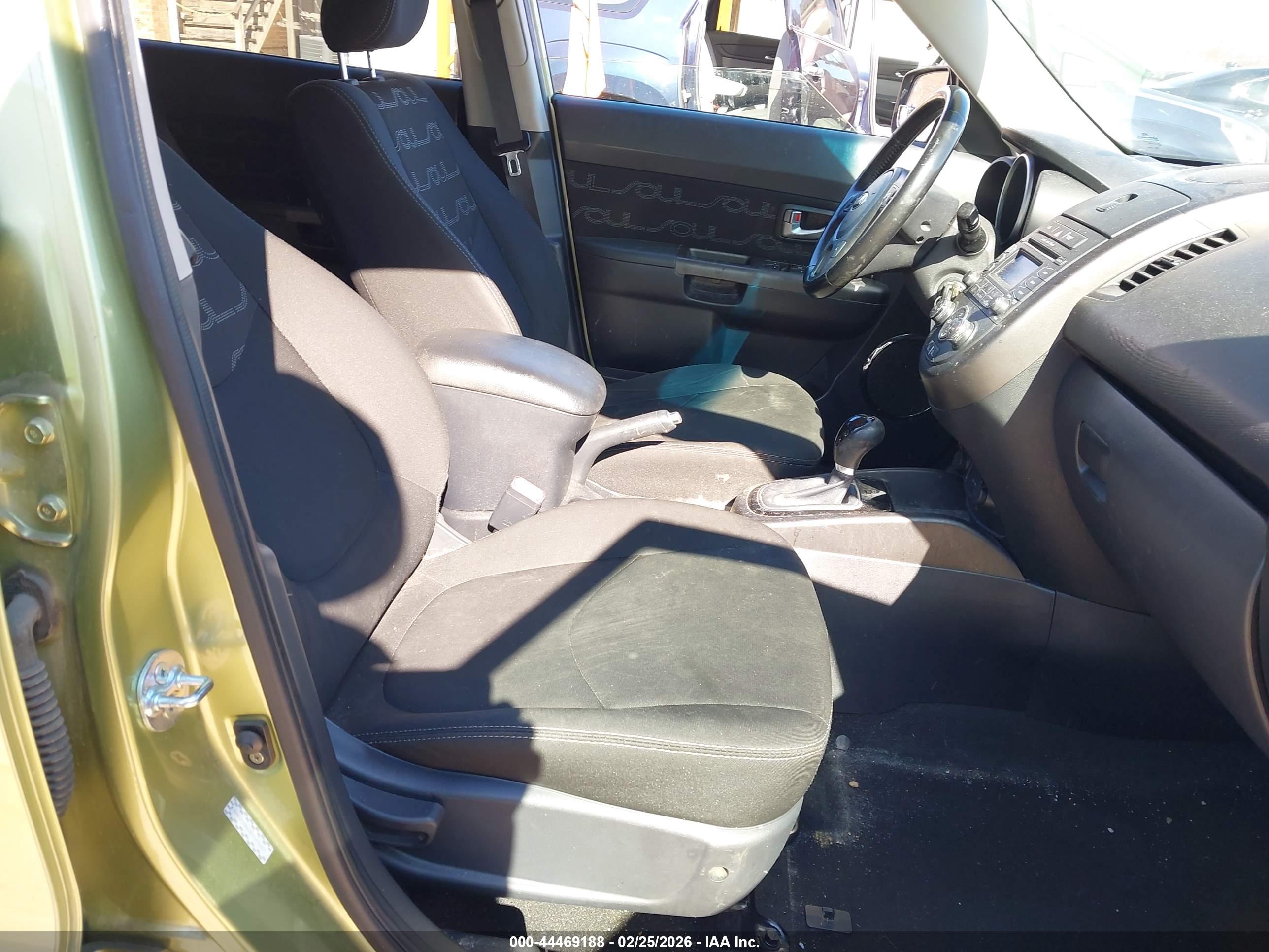 KIA SOUL image 5