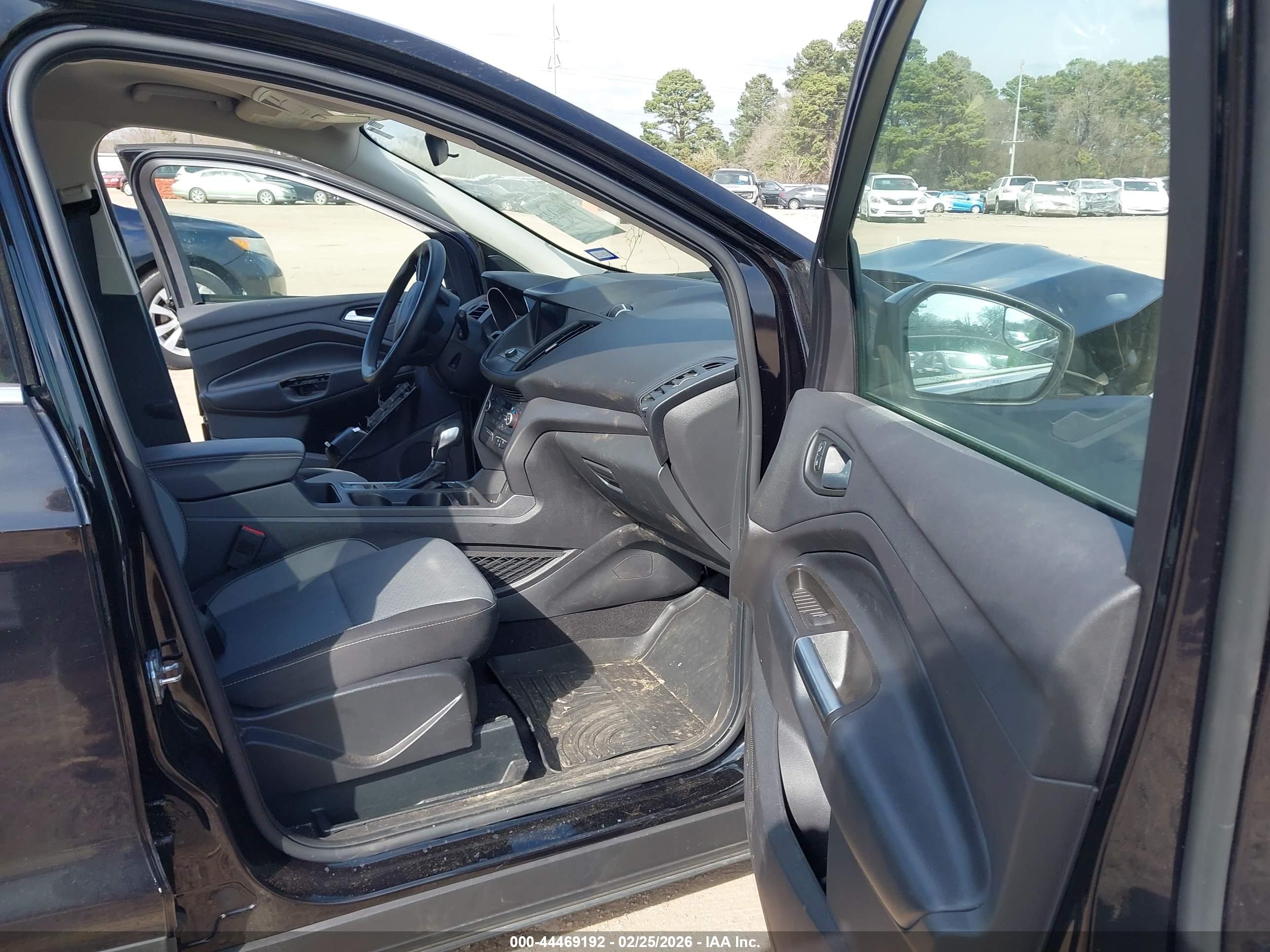 FORD ESCAPE image 5