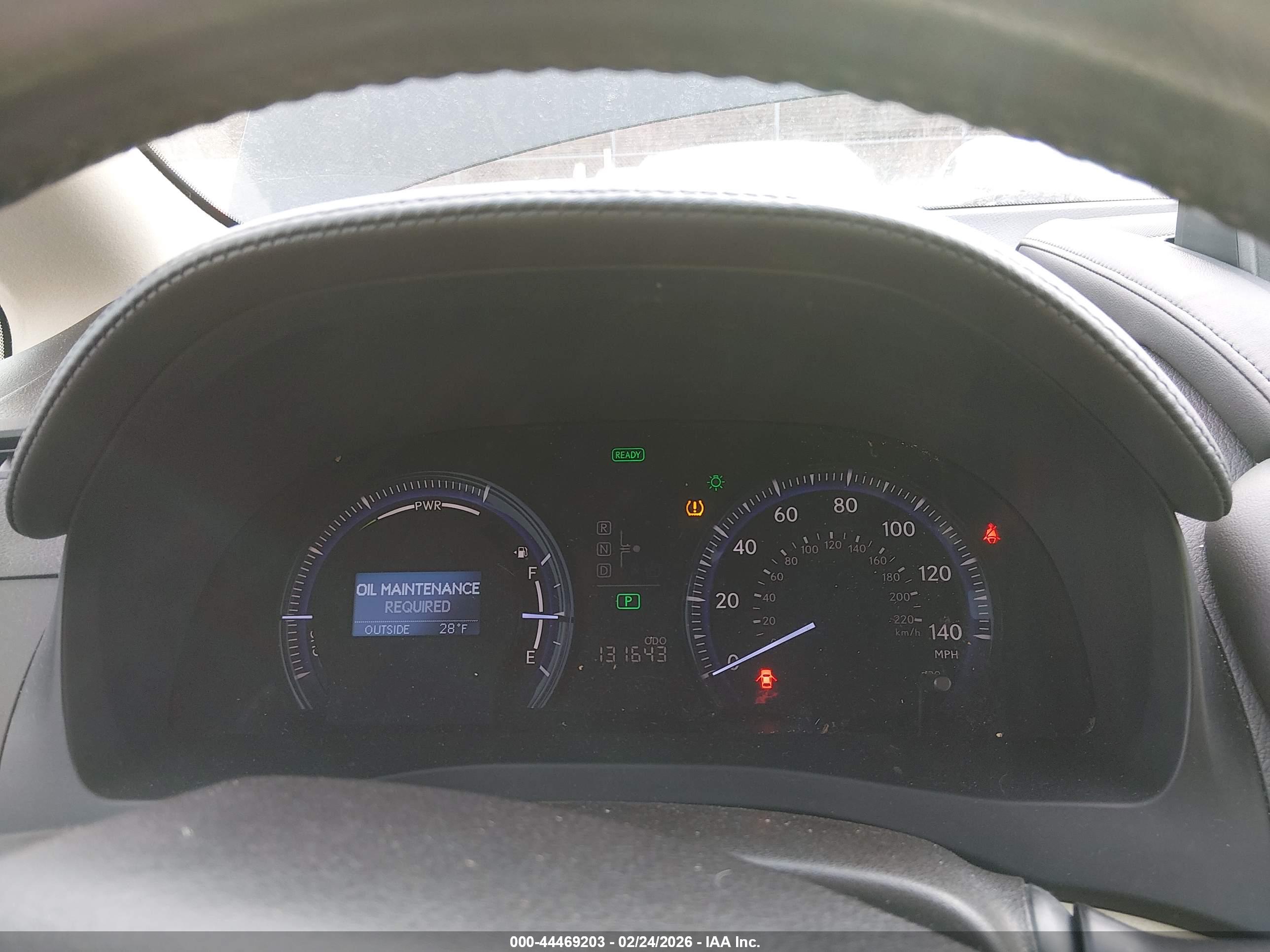LEXUS HS image 7