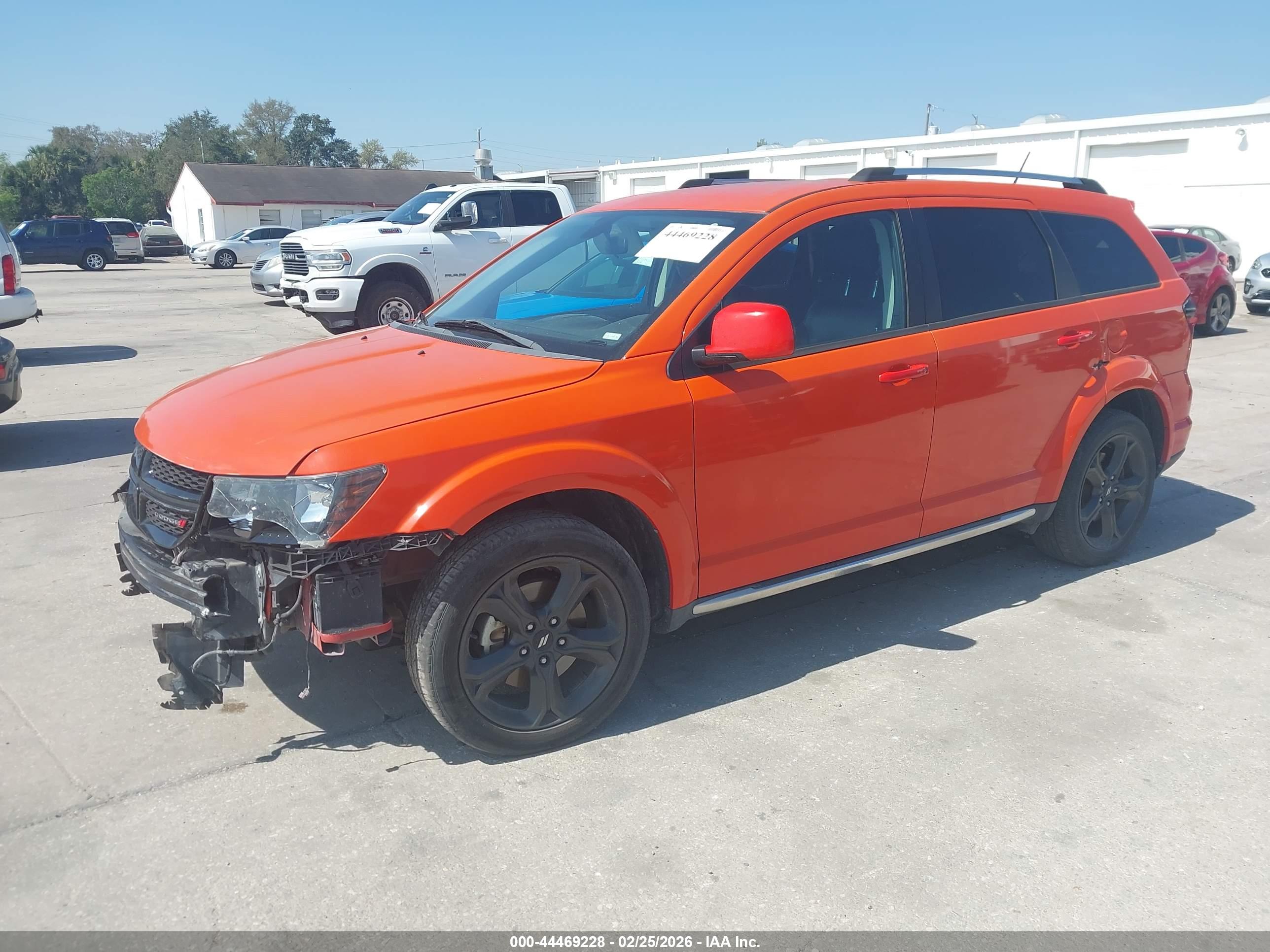 DODGE JOURNEY image 2