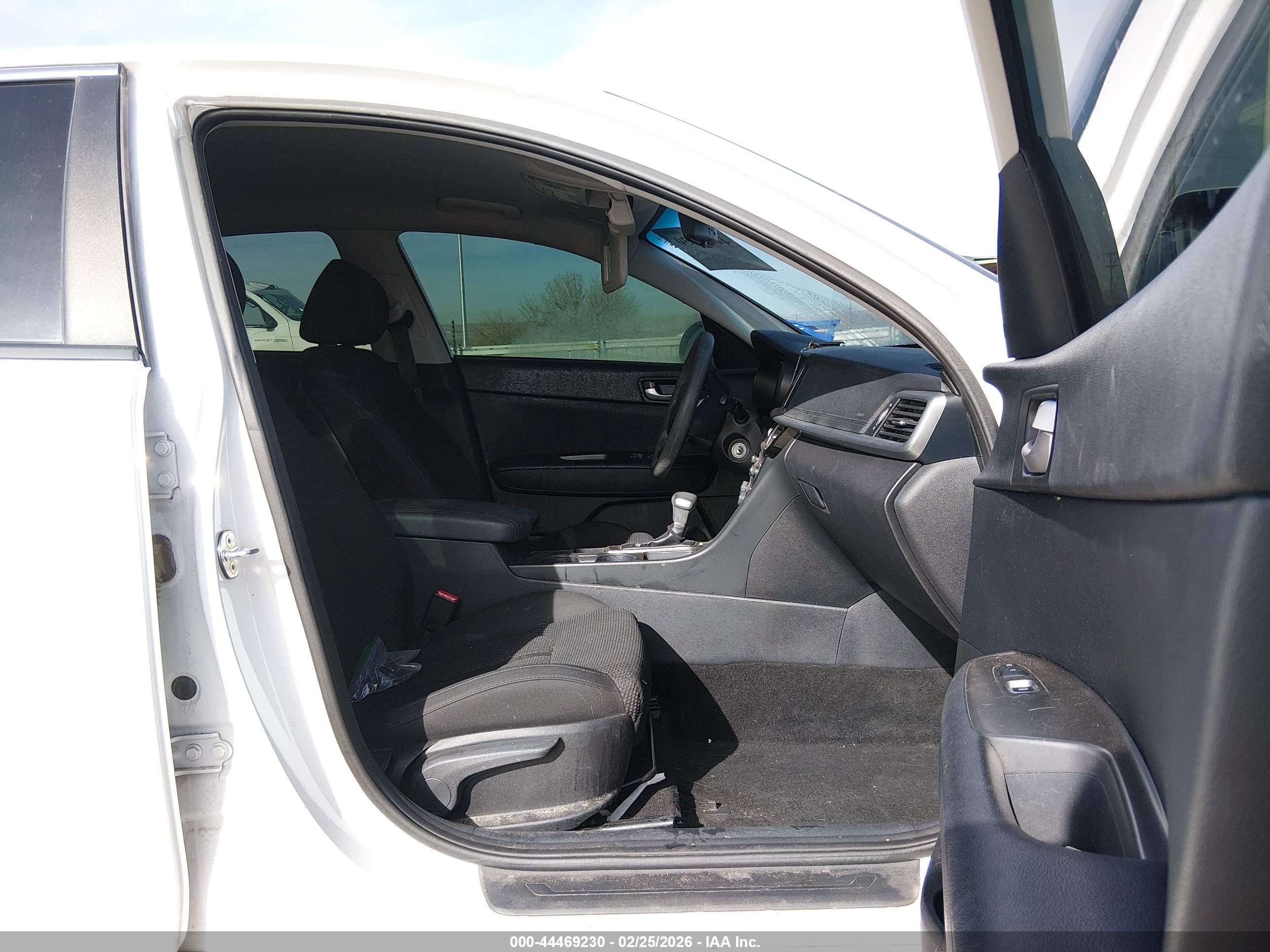 KIA OPTIMA image 5