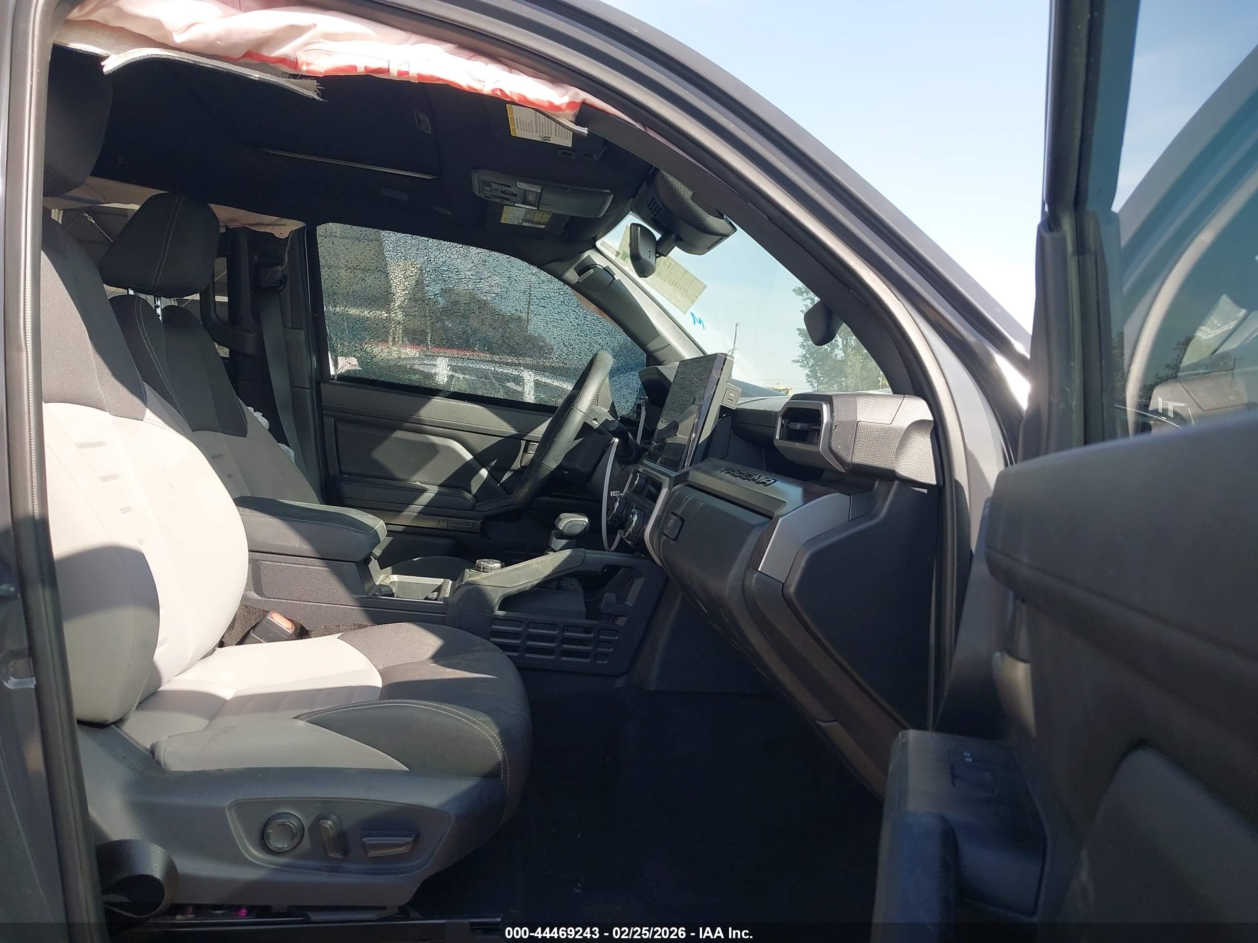 TOYOTA TACOMA image 5