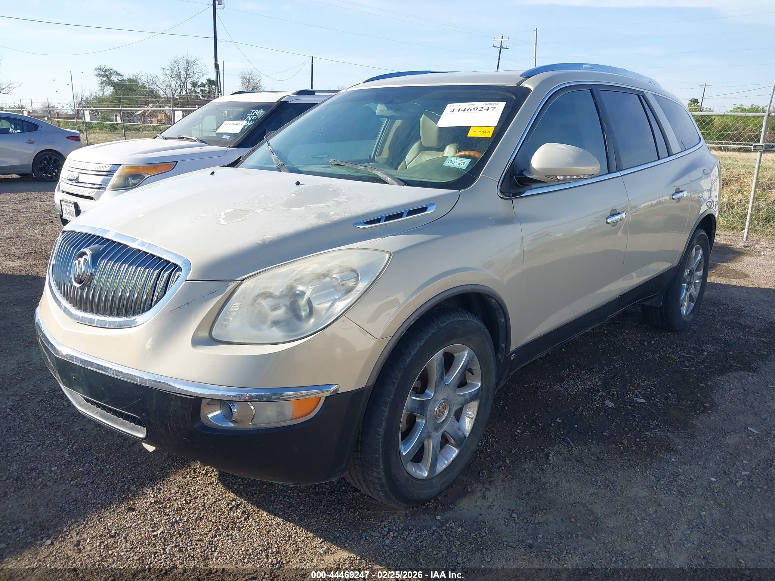 BUICK ENCLAVE image 2
