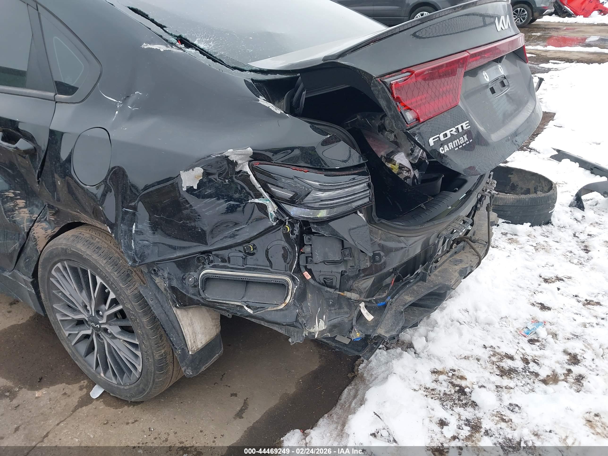 KIA FORTE image 6