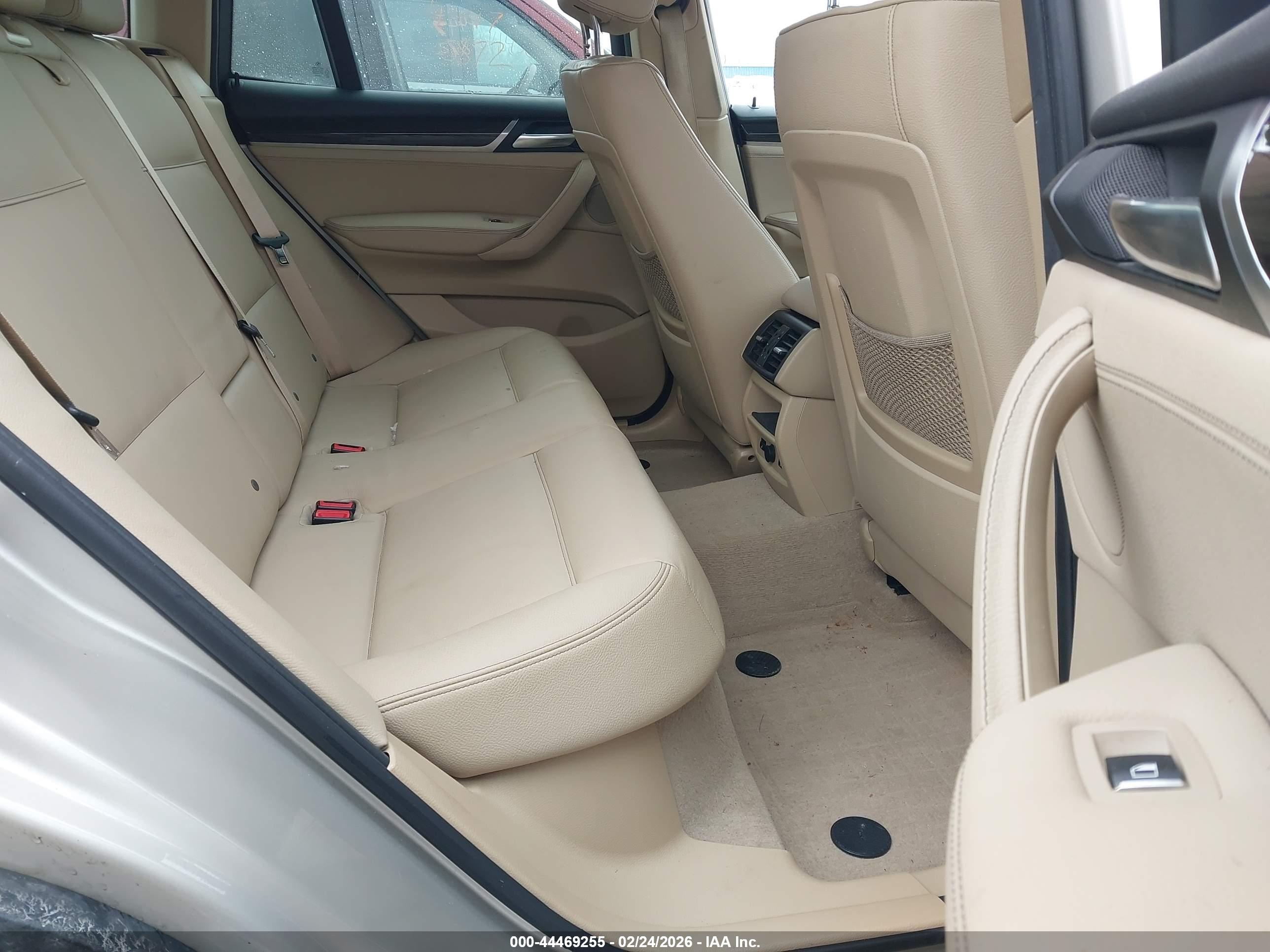 BMW X3 image 8