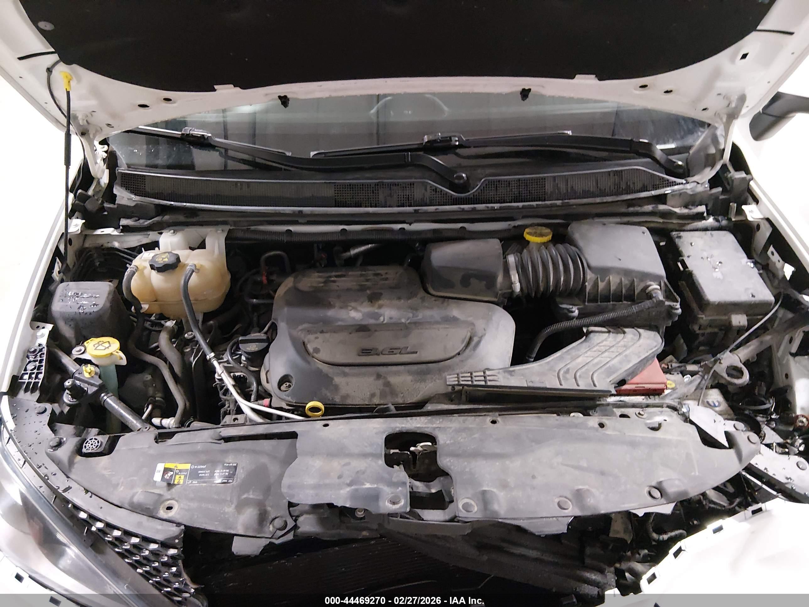 CHRYSLER VOYAGER image 10