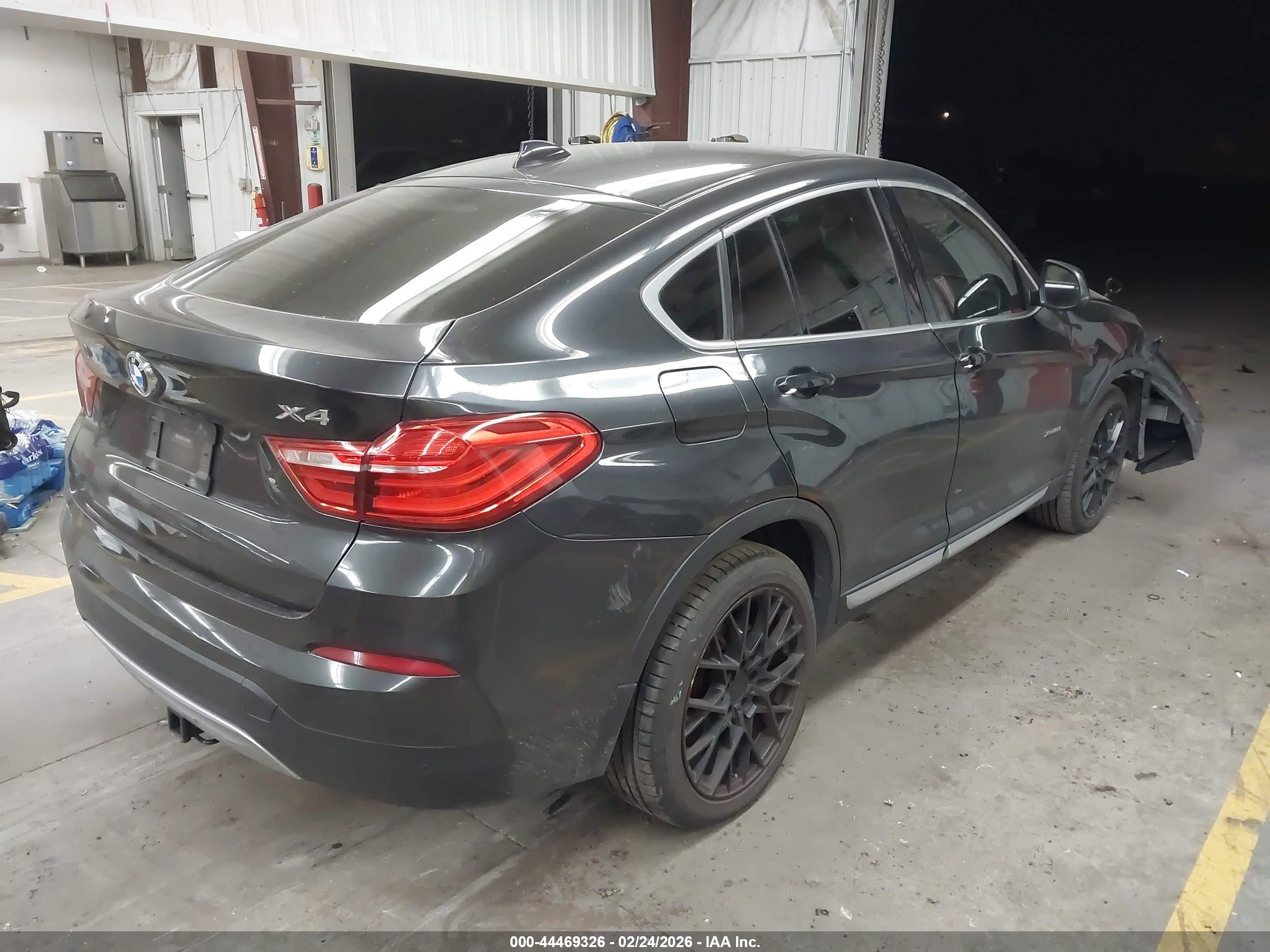 BMW X4 image 4