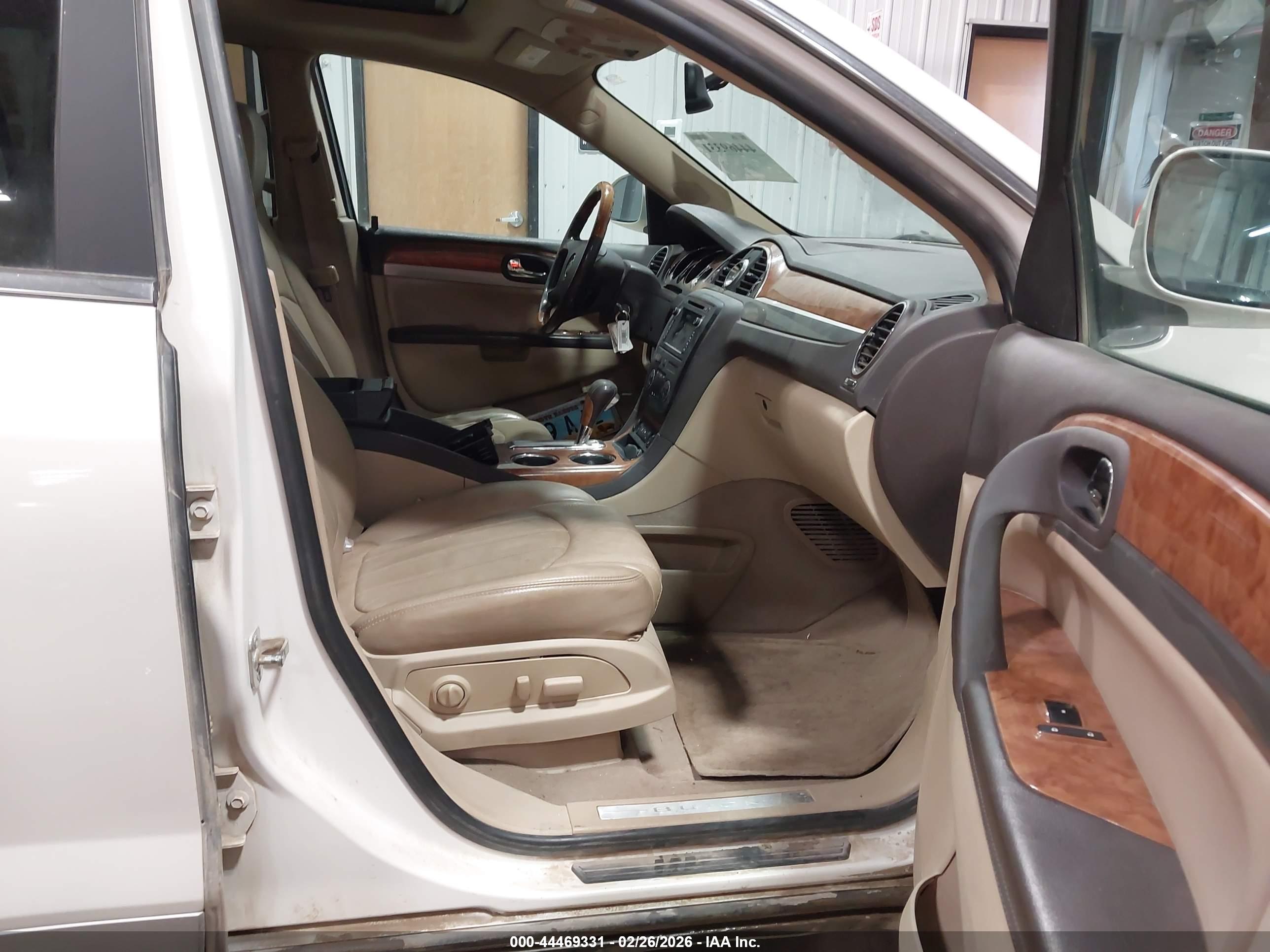BUICK ENCLAVE image 5