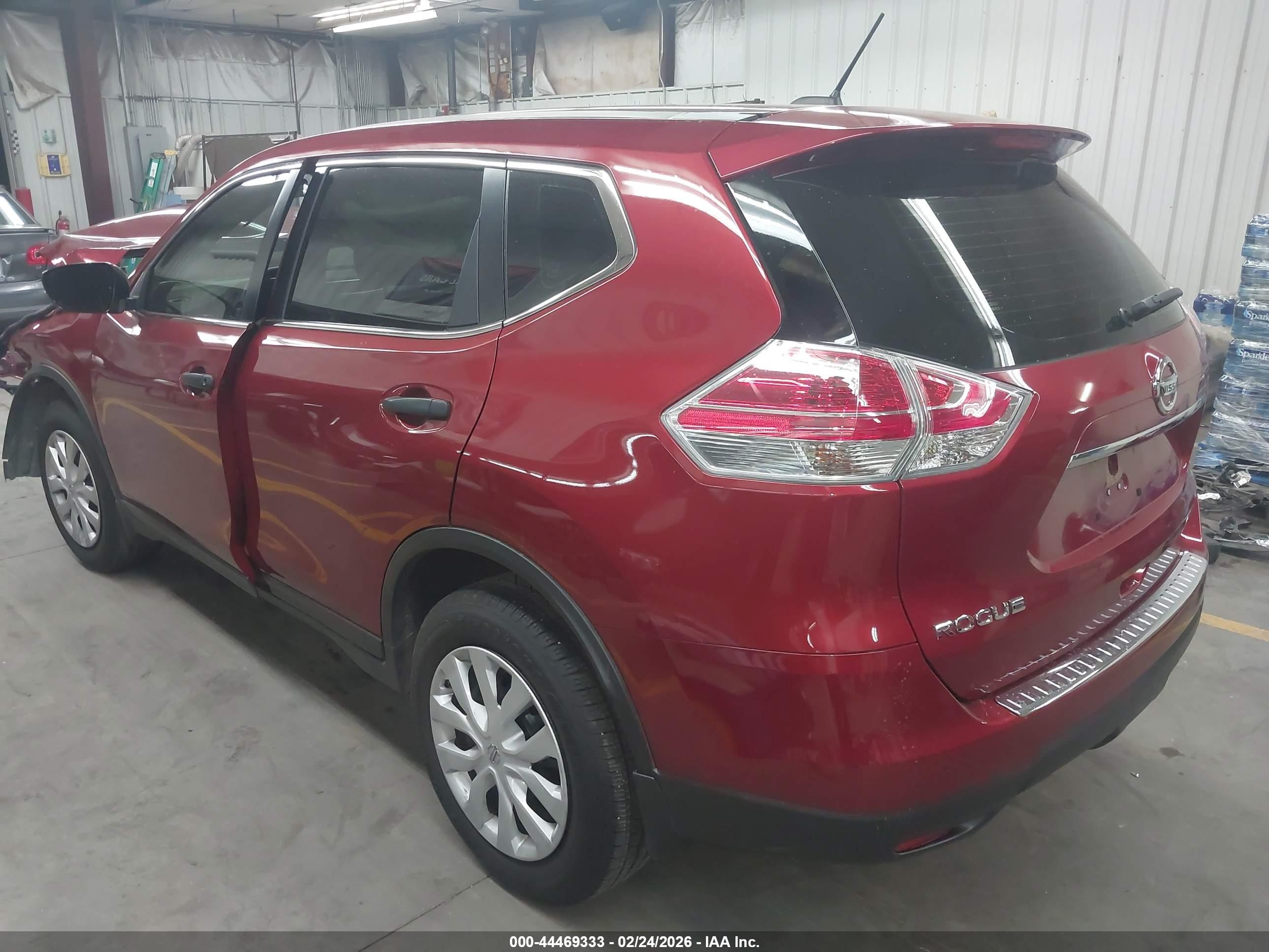 NISSAN ROGUE image 3