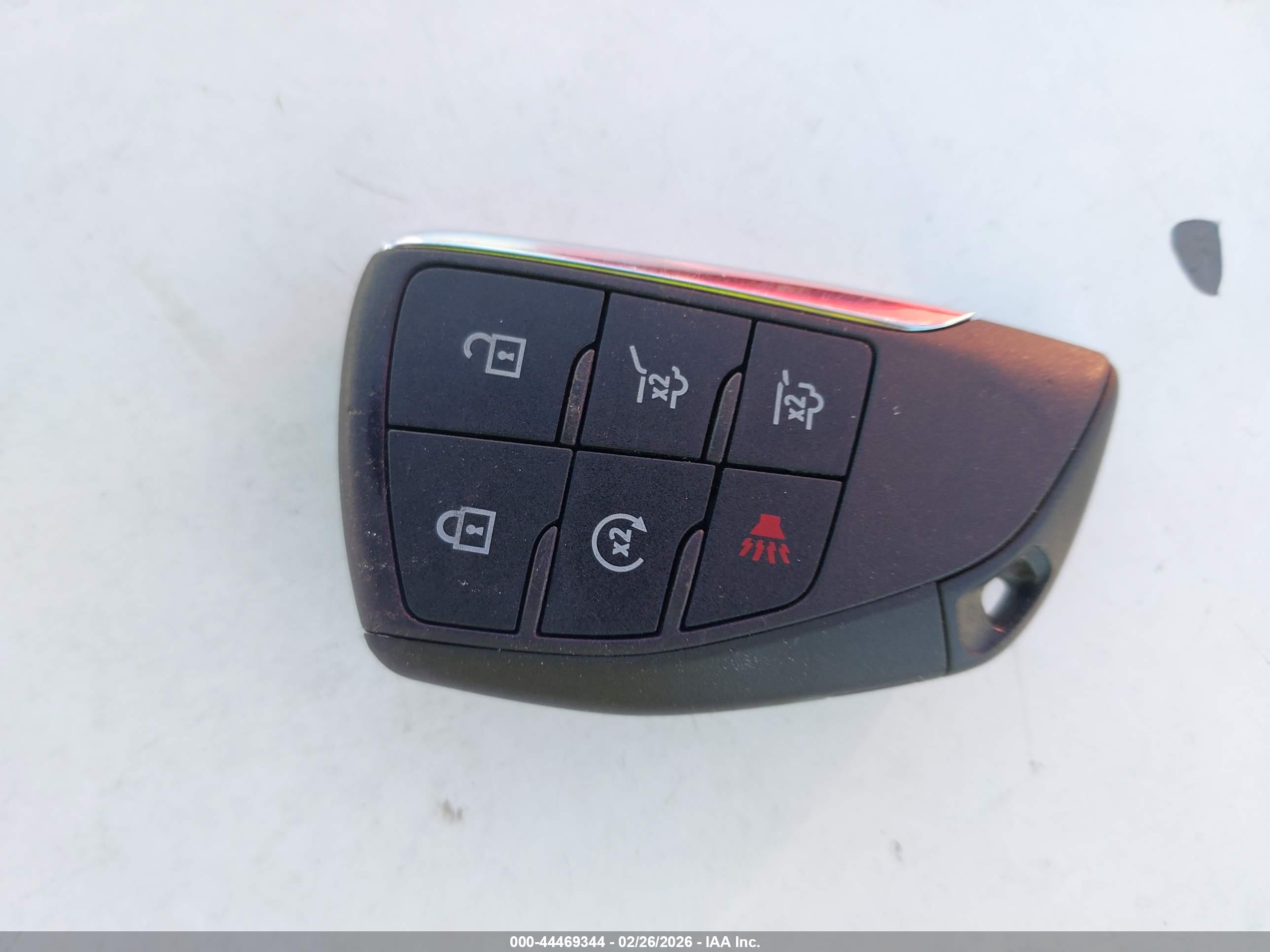 GMC YUKON image 11