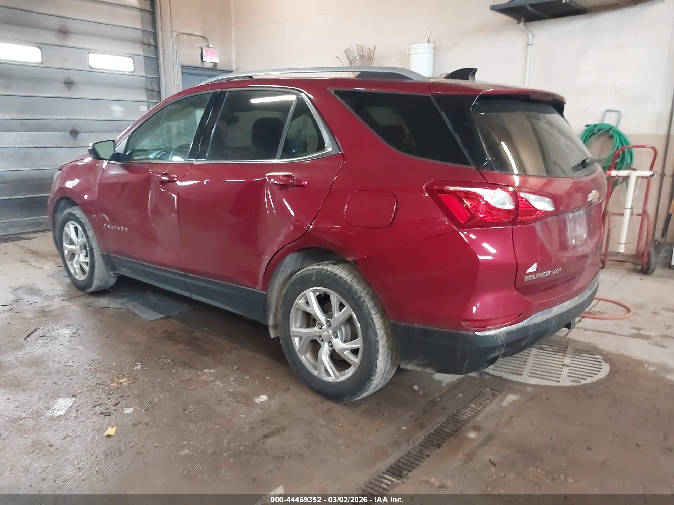 CHEVROLET EQUINOX image 3