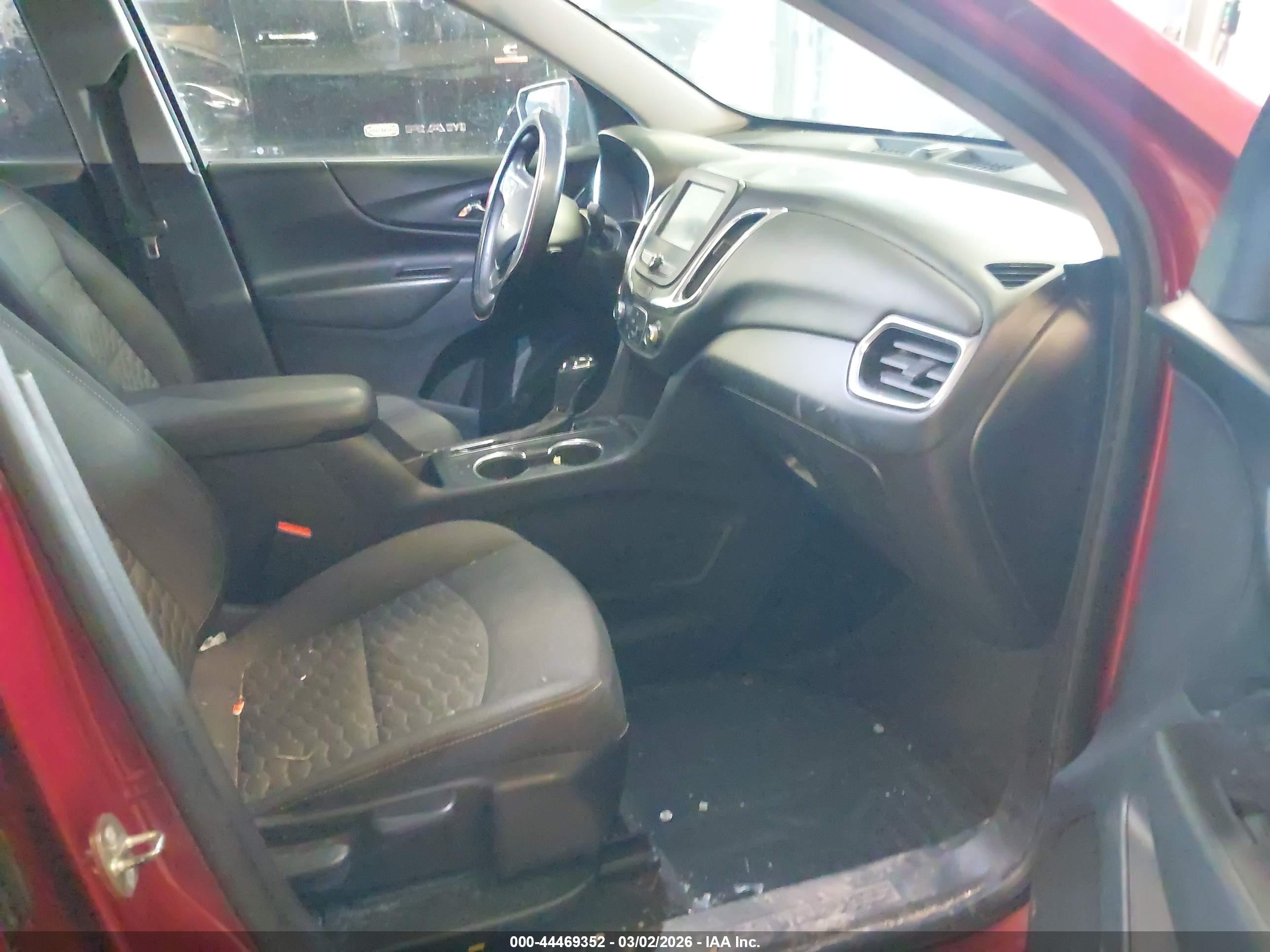 CHEVROLET EQUINOX image 5