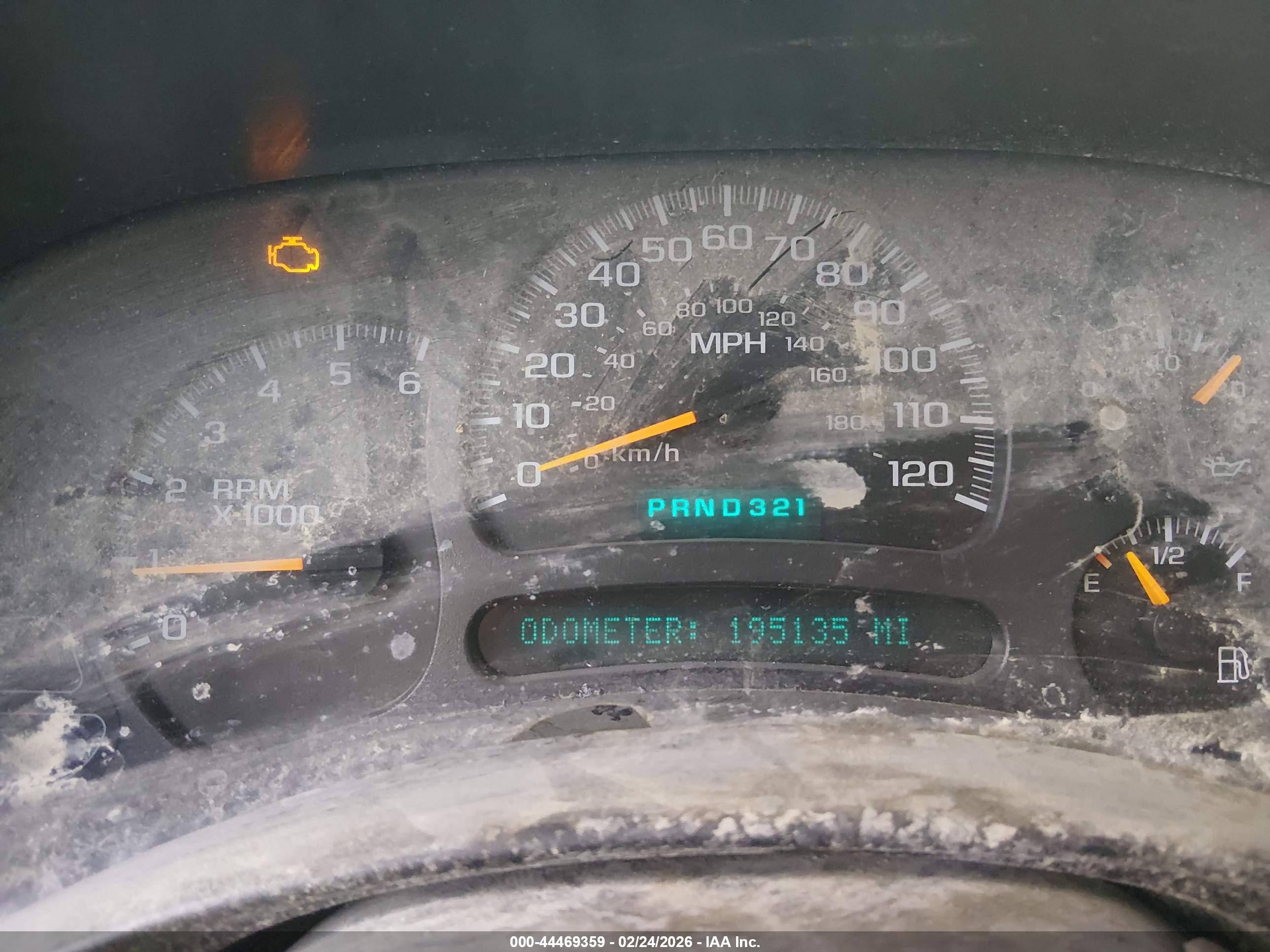 CHEVROLET SILVERADO image 7