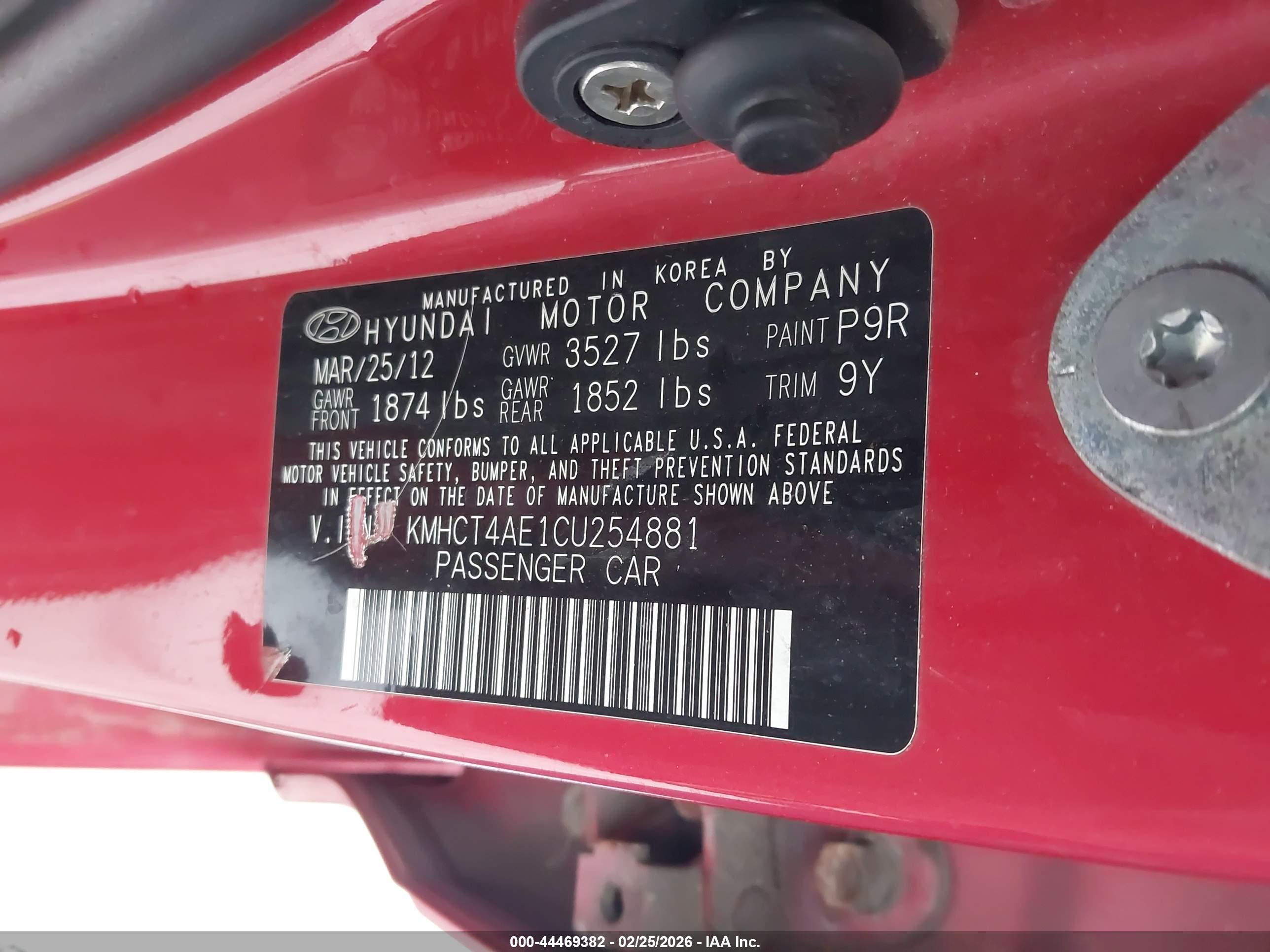 HYUNDAI ACCENT image 9