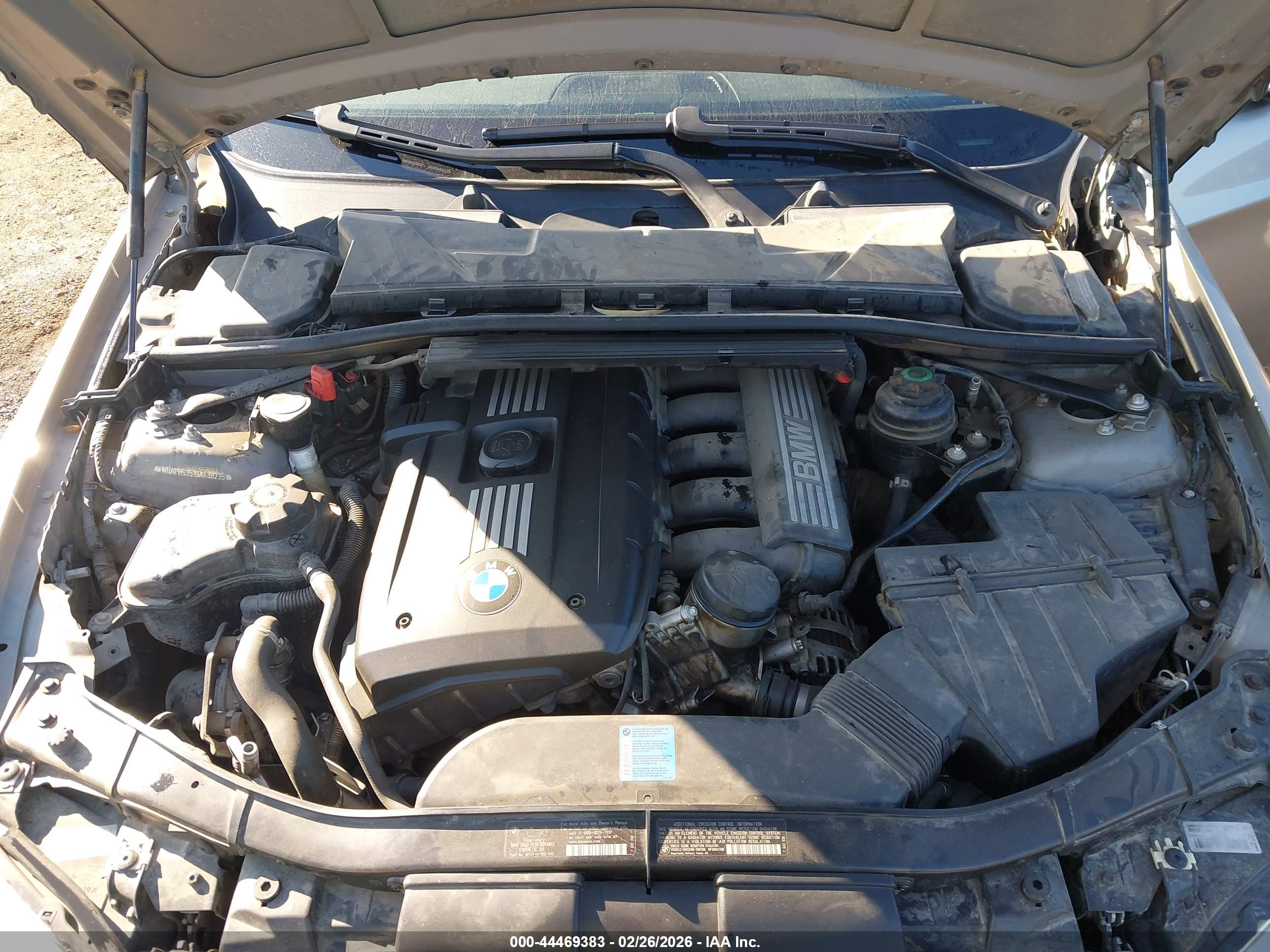 BMW 328I image 10