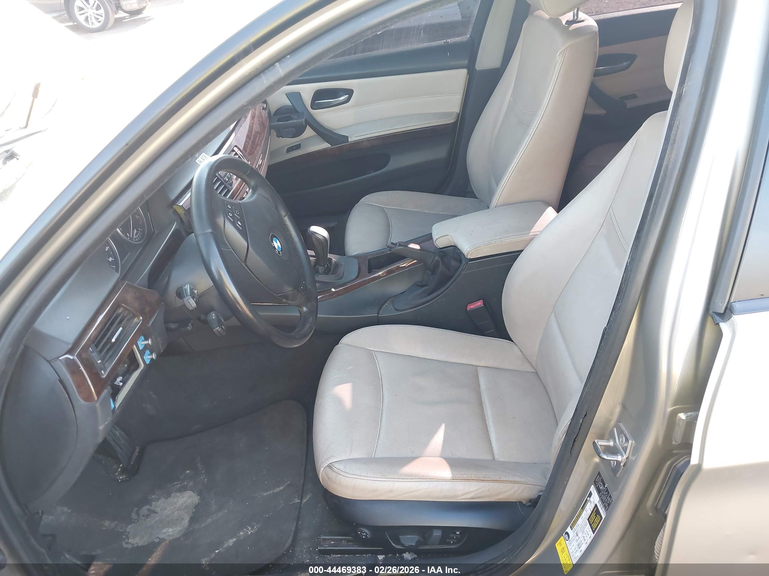 BMW 328I image 5