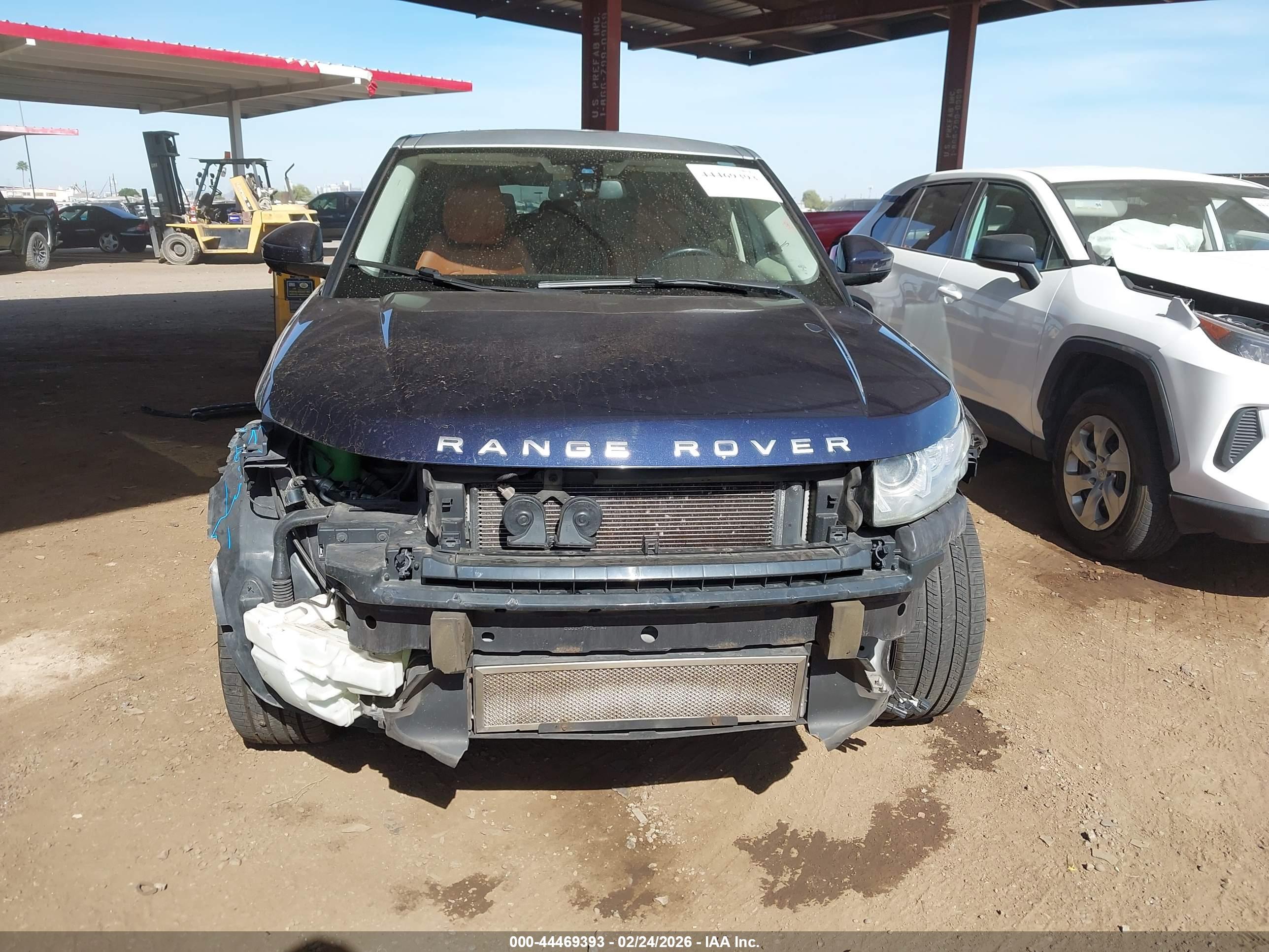 LAND ROVER image 6