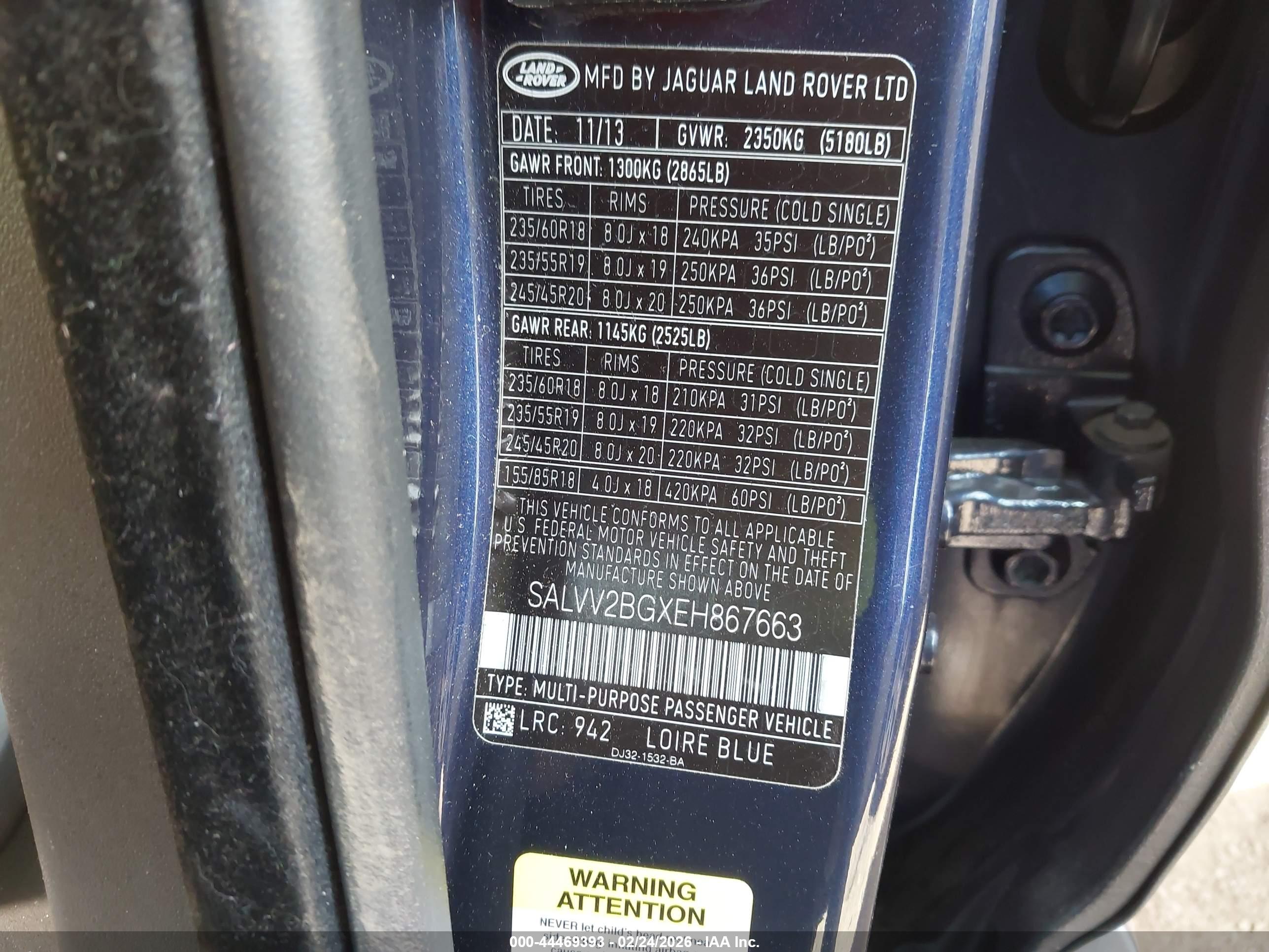 LAND ROVER image 9
